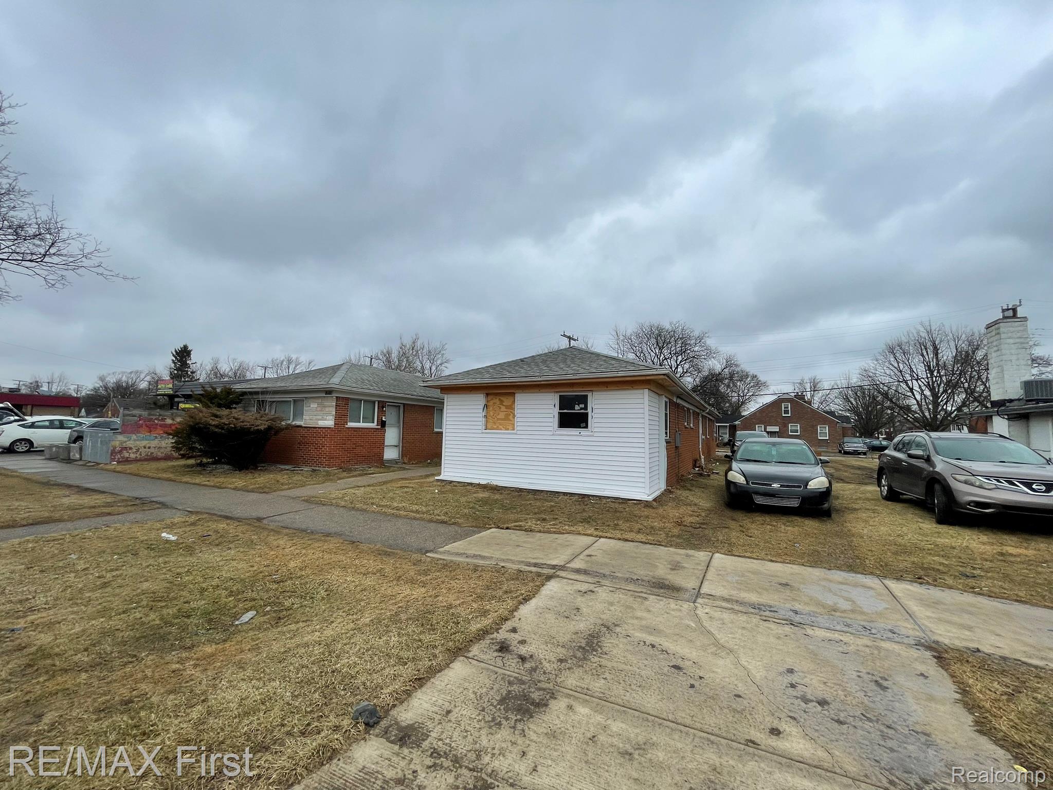 12216 Morang Dr Property Photo 5