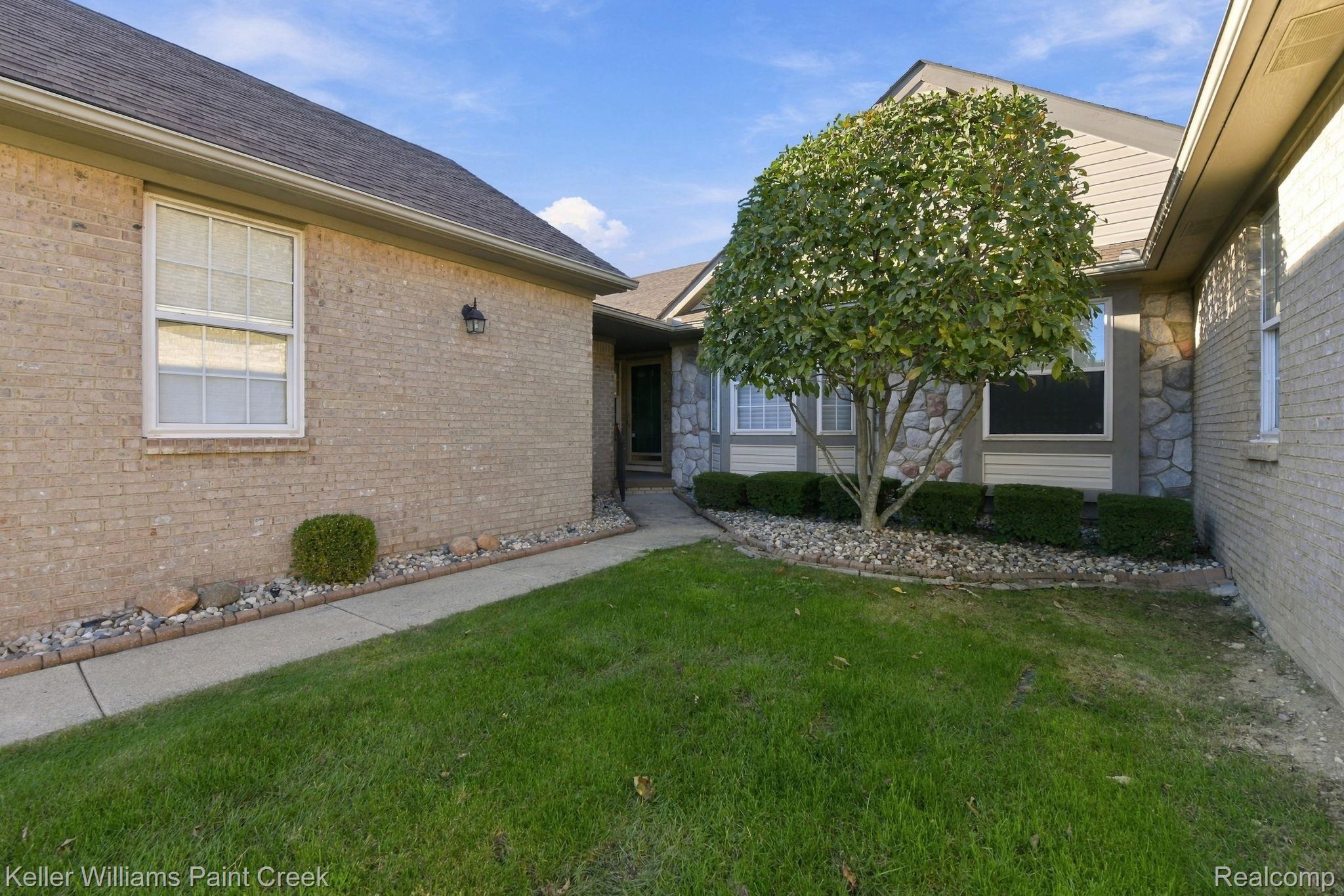 16321 Scenic Property Photo 2