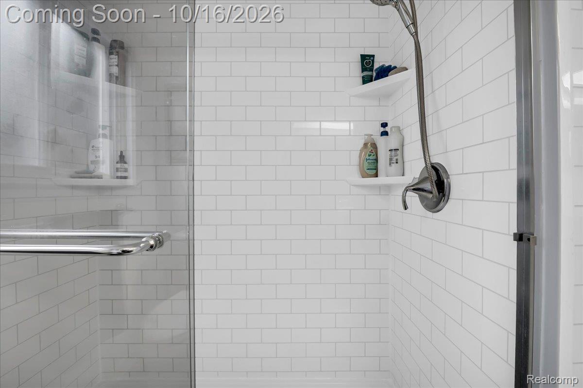 2855 Saratoga Dr Property Photo 27