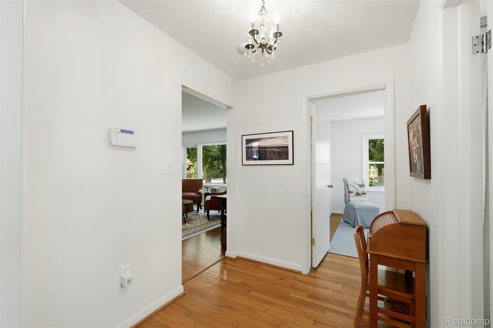 88 Greenside Ave Property Photo 28