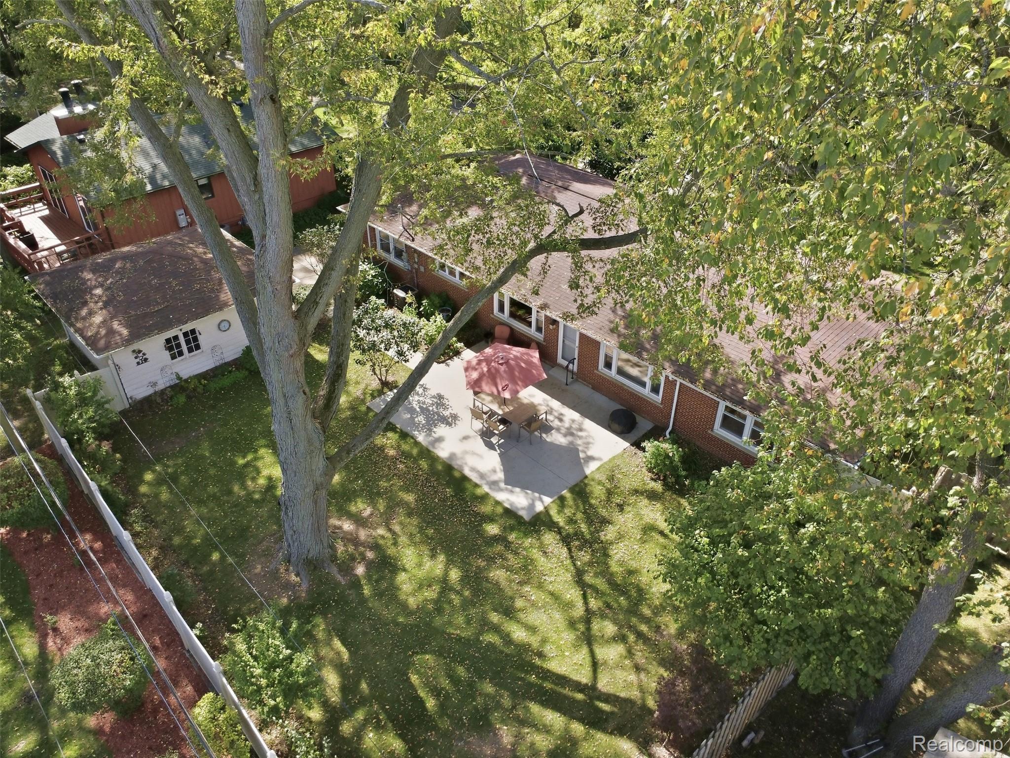 88 Greenside Ave Property Photo 32