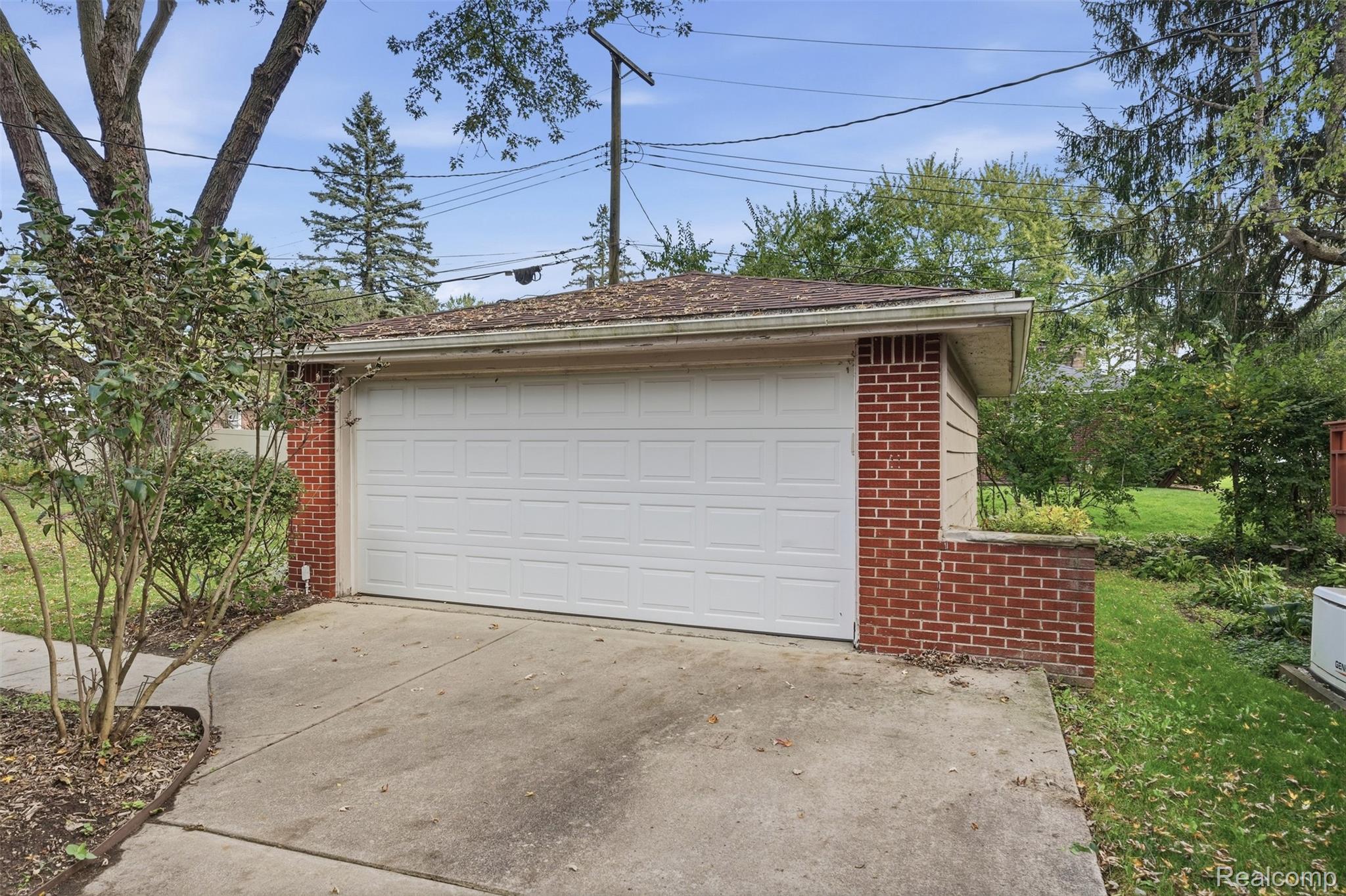 88 Greenside Ave Property Photo 35