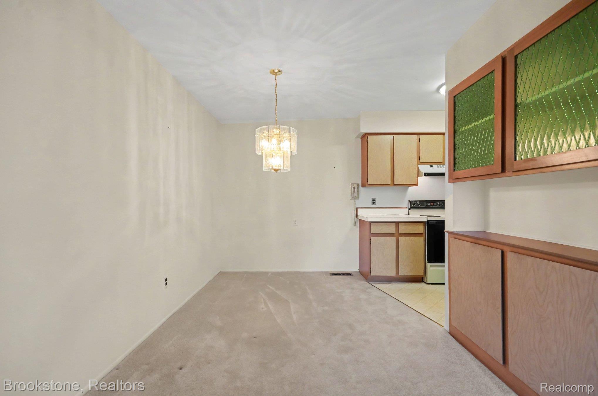 29224 Gloede Dr # 151 Property Photo 6