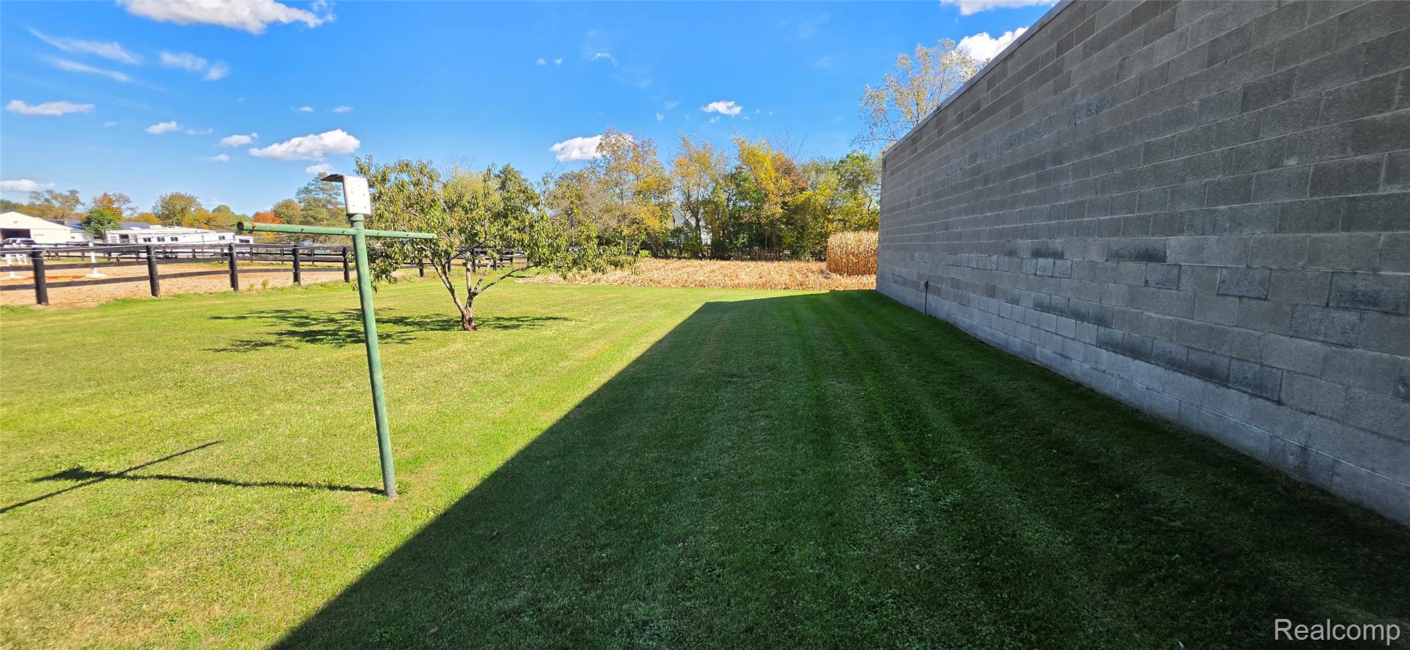68410 Wolcott Rd Property Photo 3