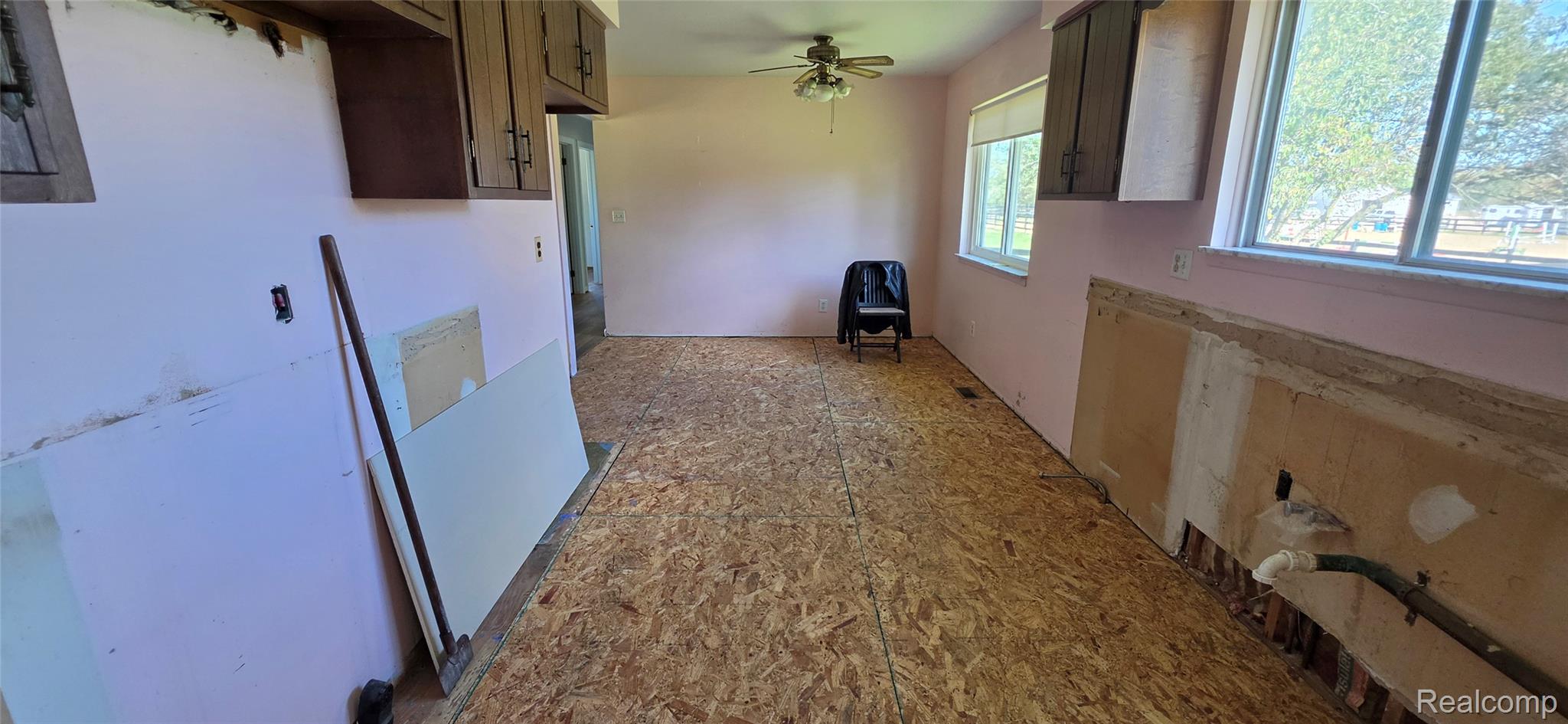 68410 Wolcott Rd Property Photo 7