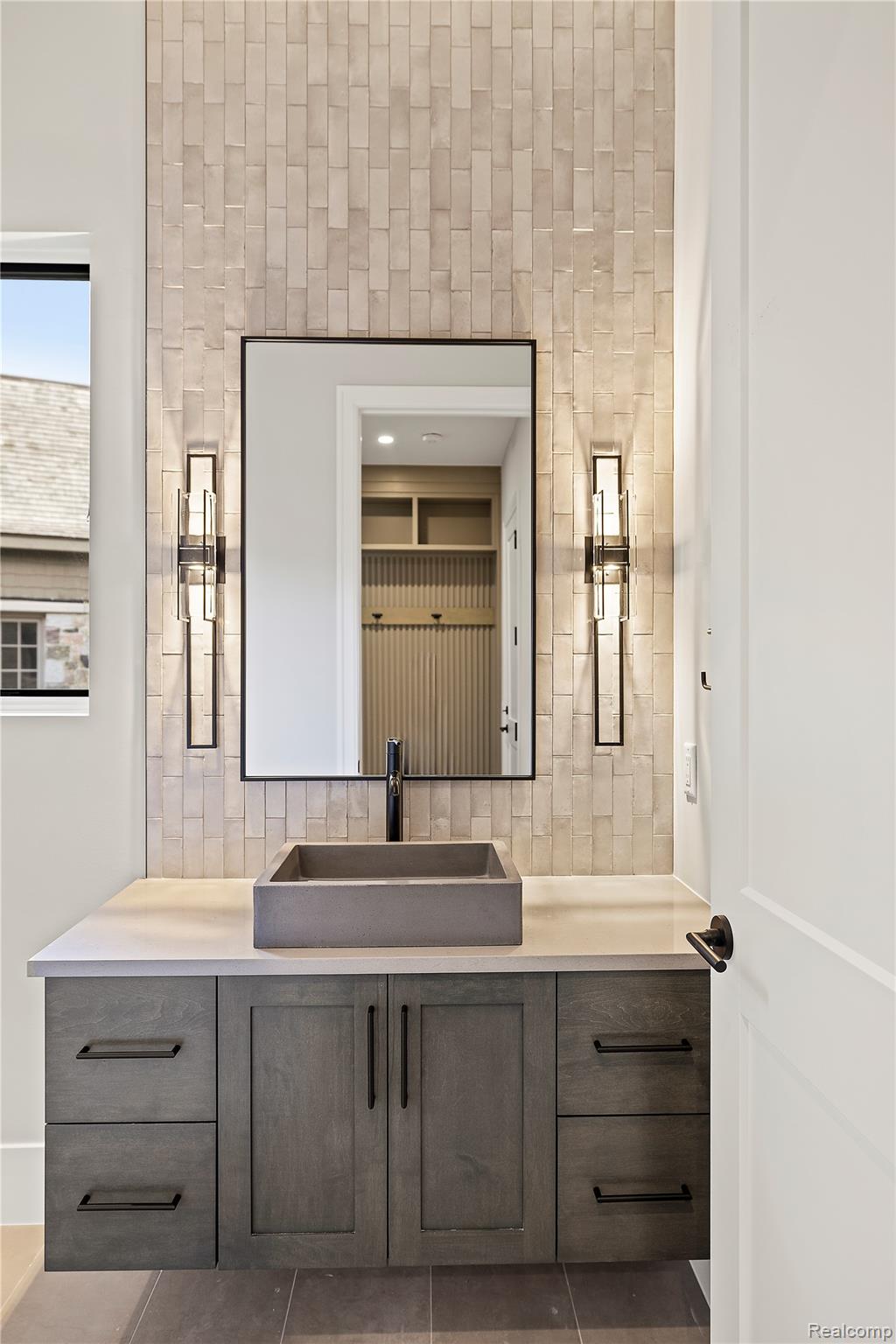 2717 Turtle Shores Custom Property Photo 9