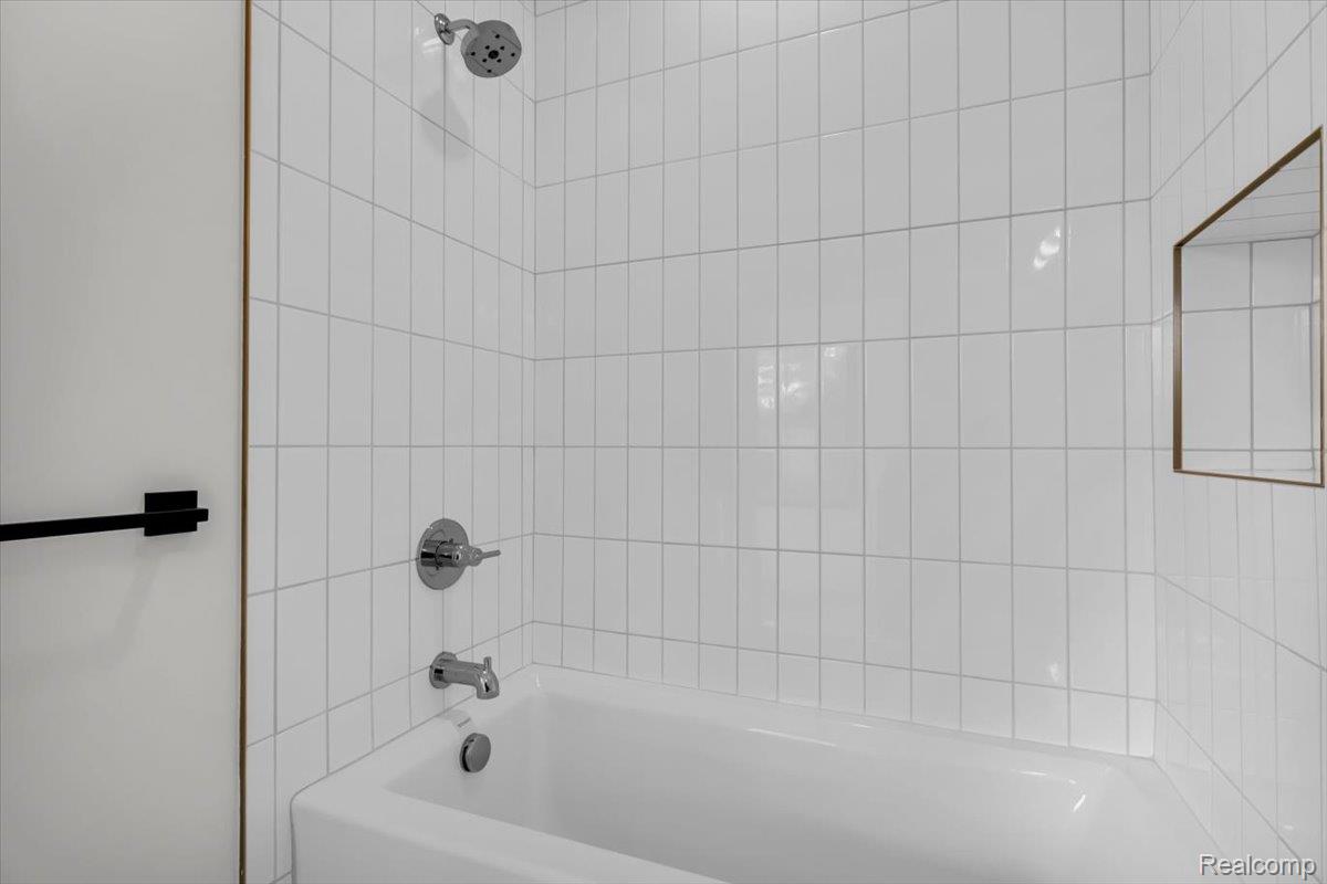 5216 Avery St # 9 Property Photo 21
