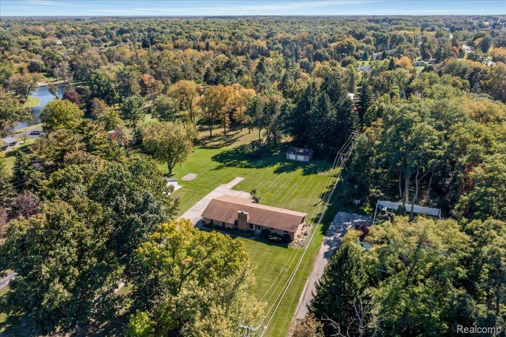 4020 Textile Rd Property Photo 1
