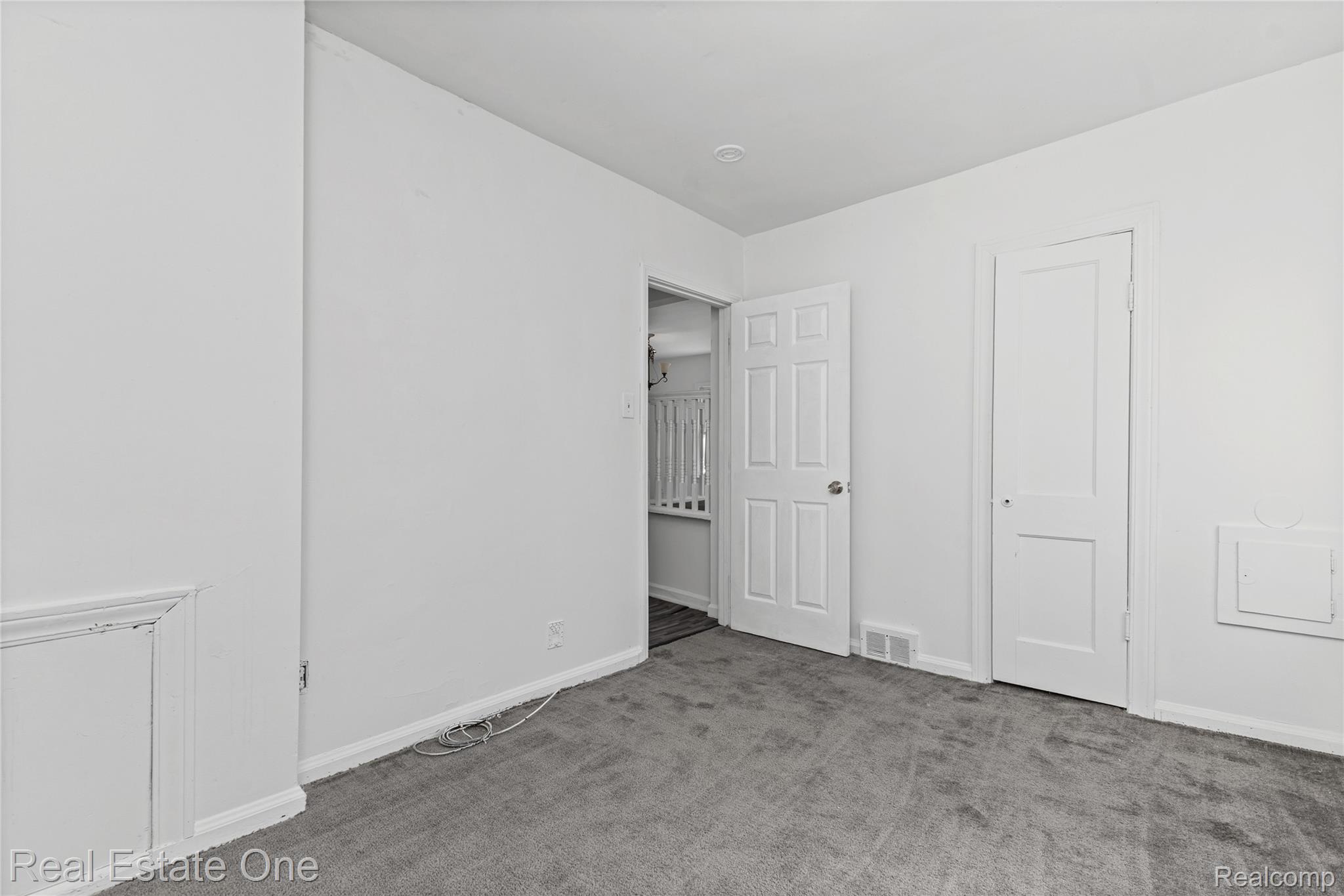 7259 Prospect Ave Property Photo 27