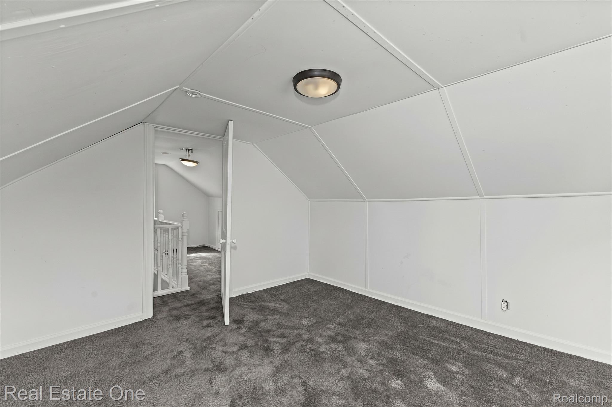 7259 Prospect Ave Property Photo 37