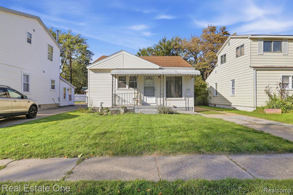 14073 Hendricks Ave Property Photo 1