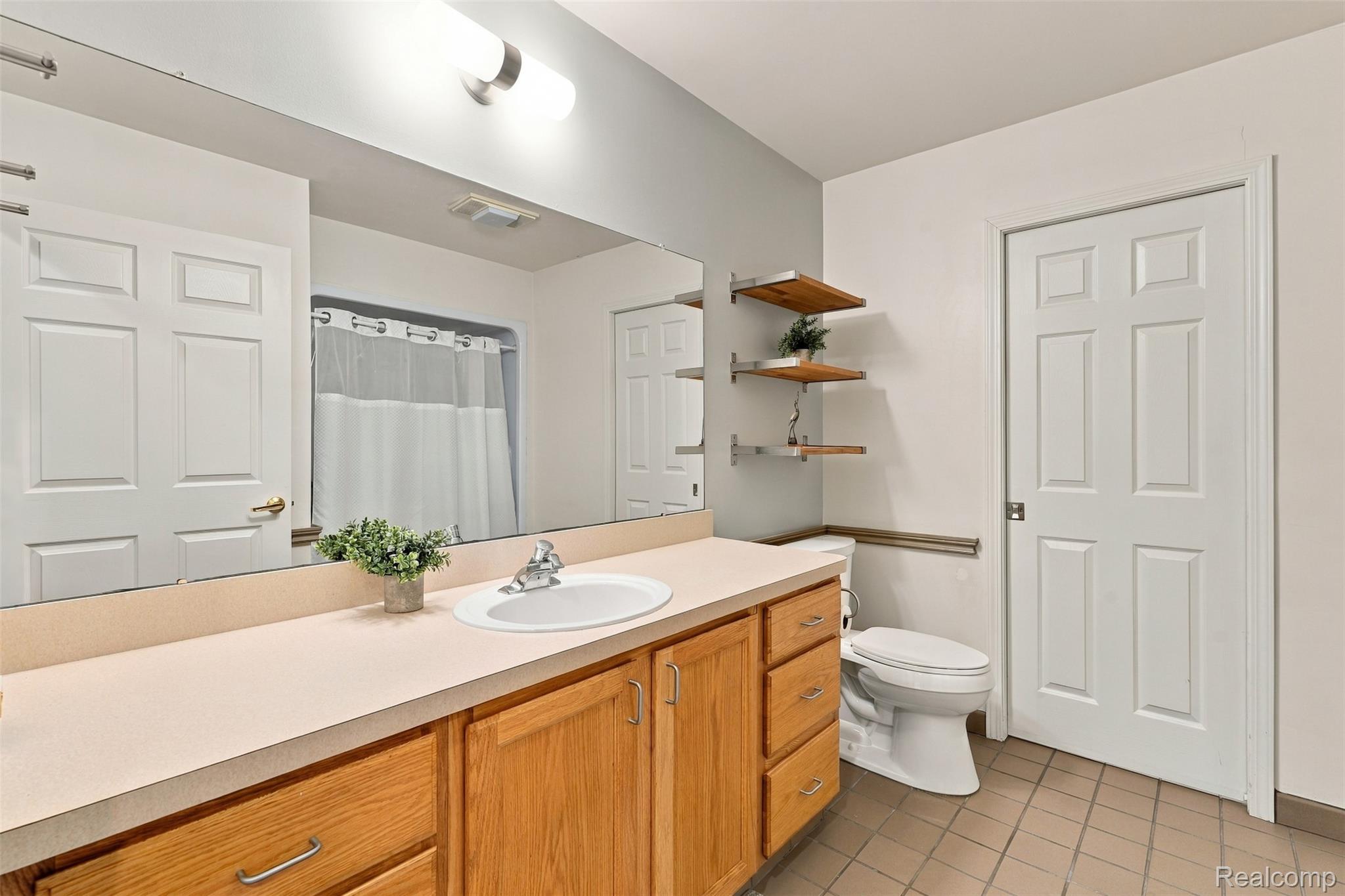21296 Juniper Ct # 73 Property Photo 10