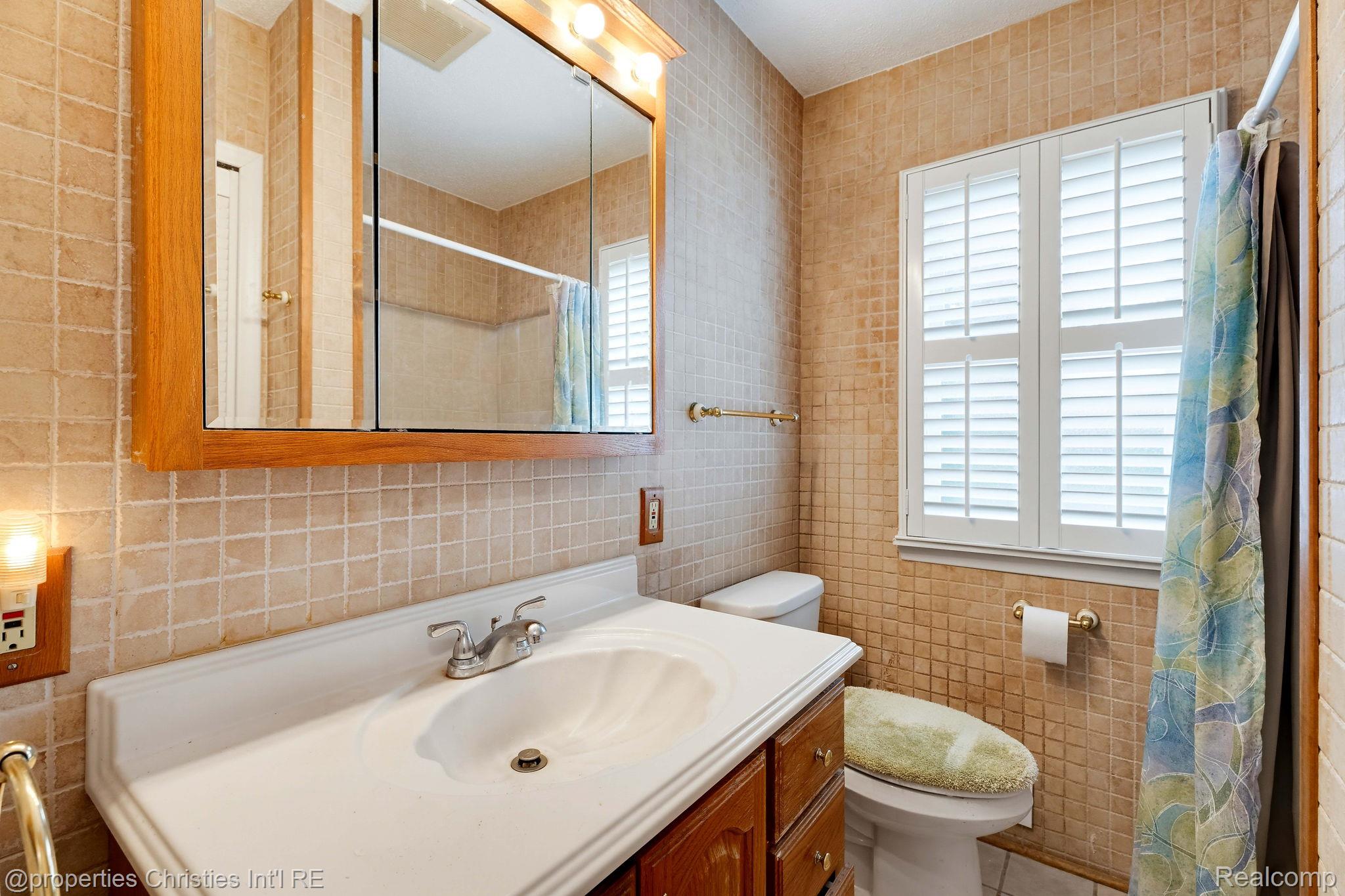 28785 Delton St Property Photo 12