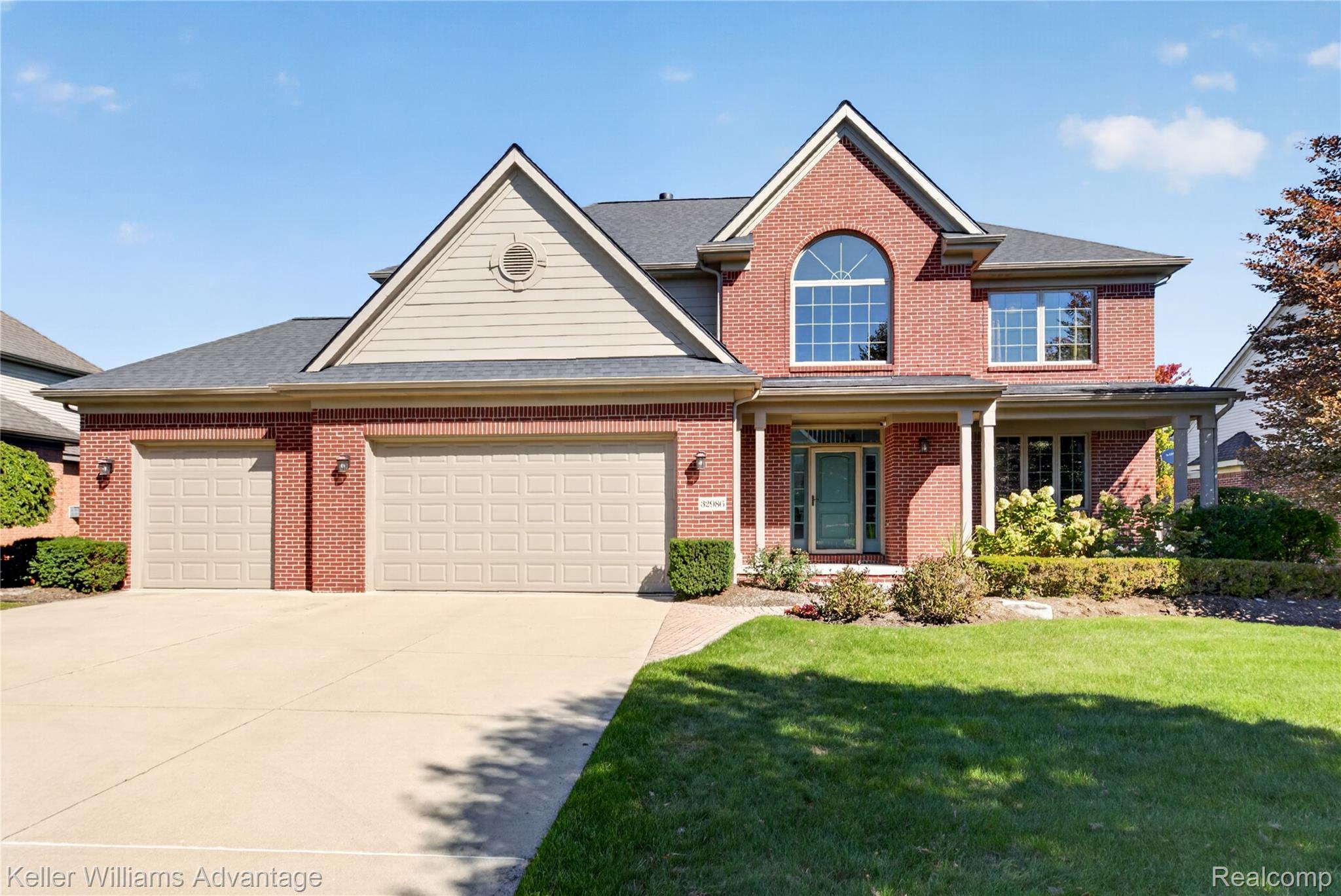 32986 Brookside Ct Property Photo 1