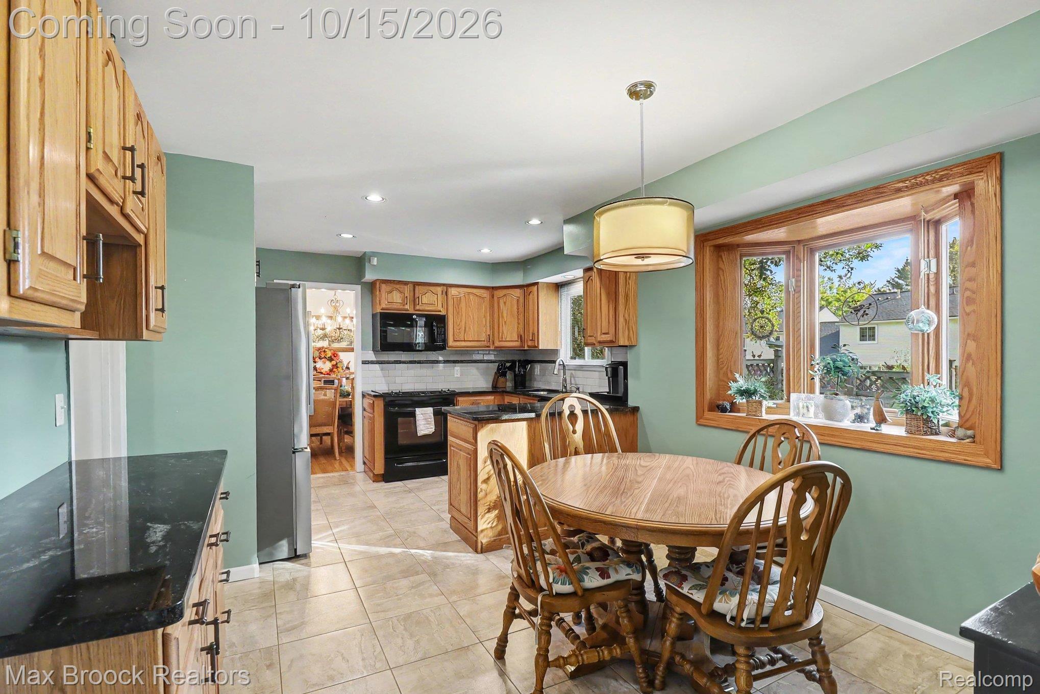 1571 Hunters Ridge Dr Property Photo 11