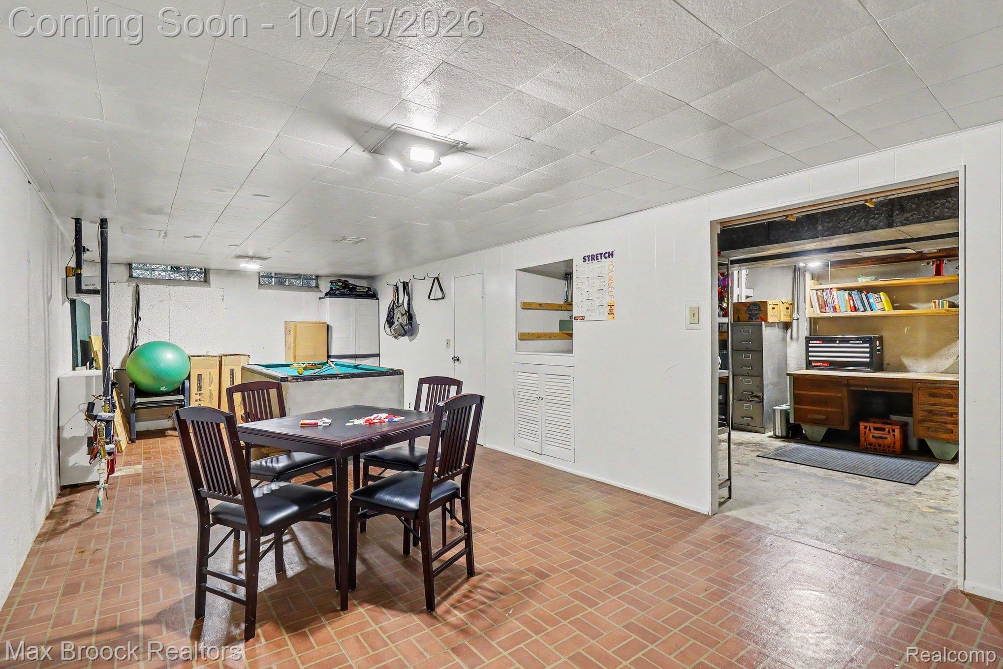 1571 Hunters Ridge Dr Property Photo 23