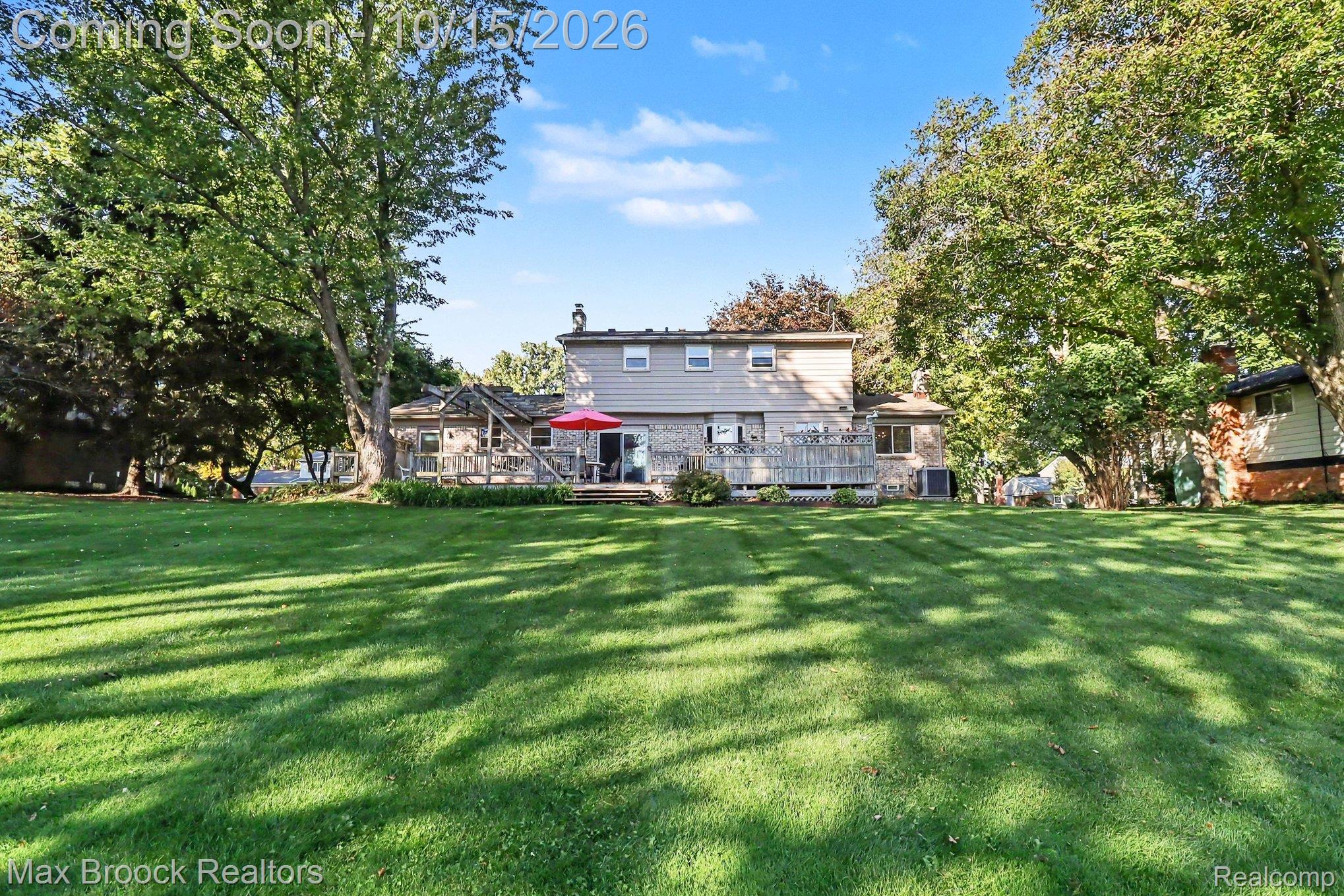 1571 Hunters Ridge Dr Property Photo 30