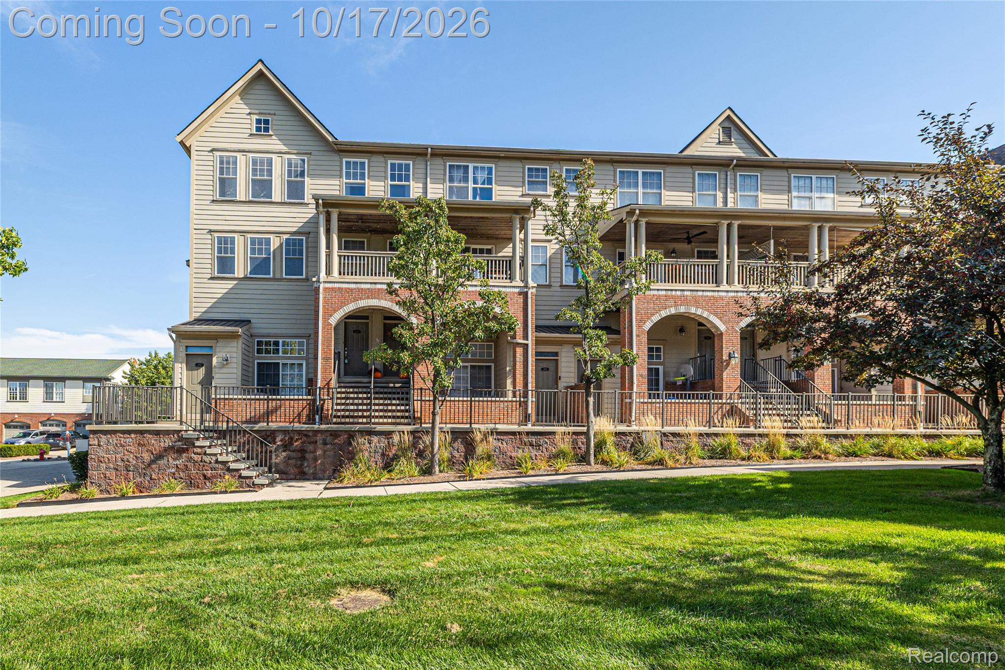 208 Amys Walk Property Photo 1