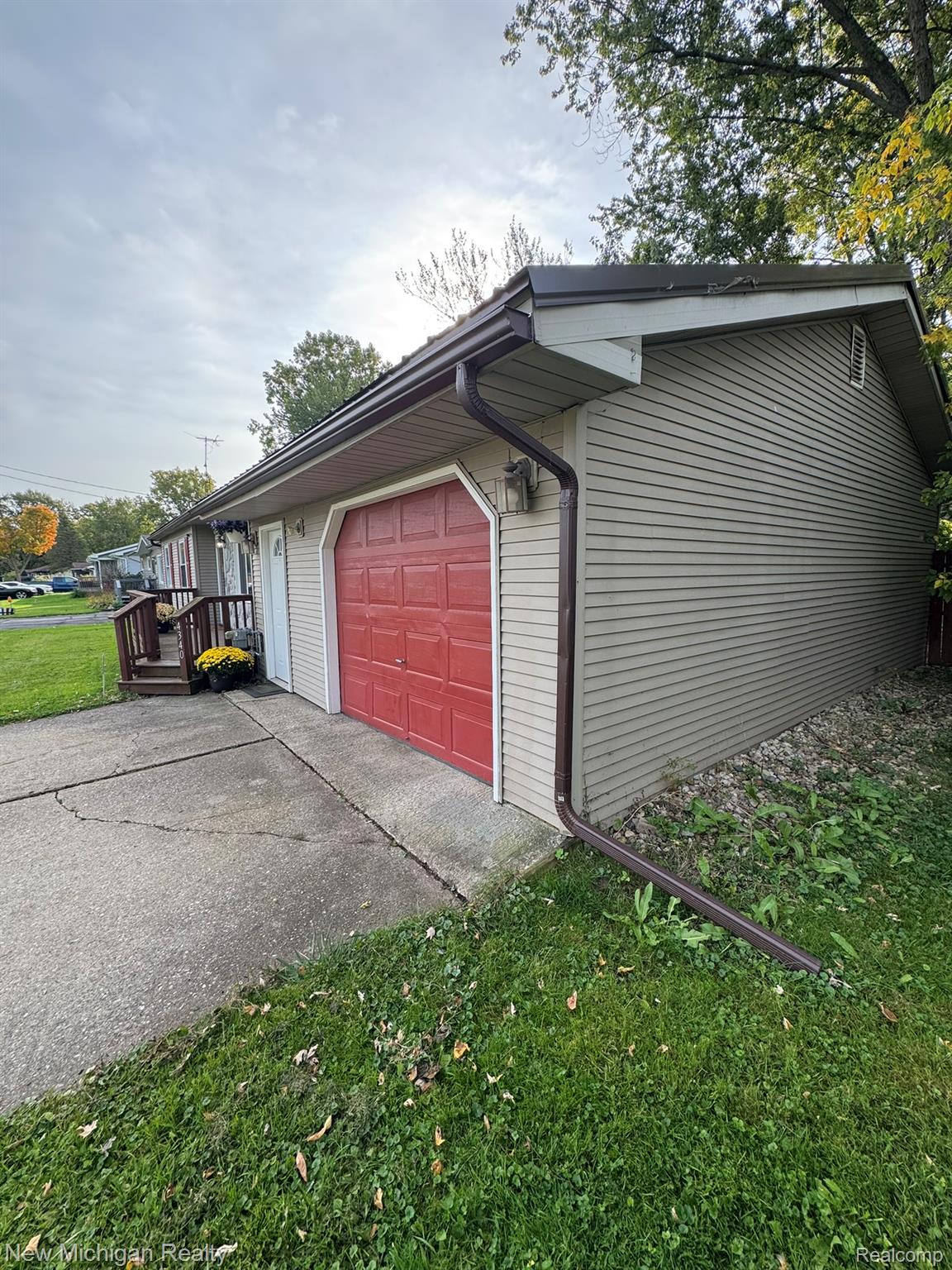 4340 Haas Dr Property Photo 4