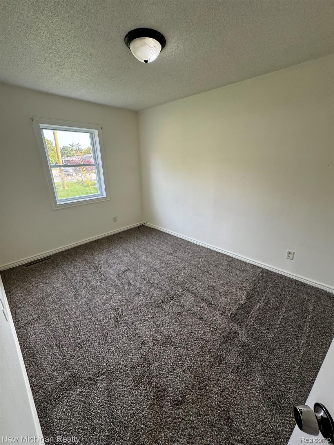 4340 Haas Dr Property Photo 17