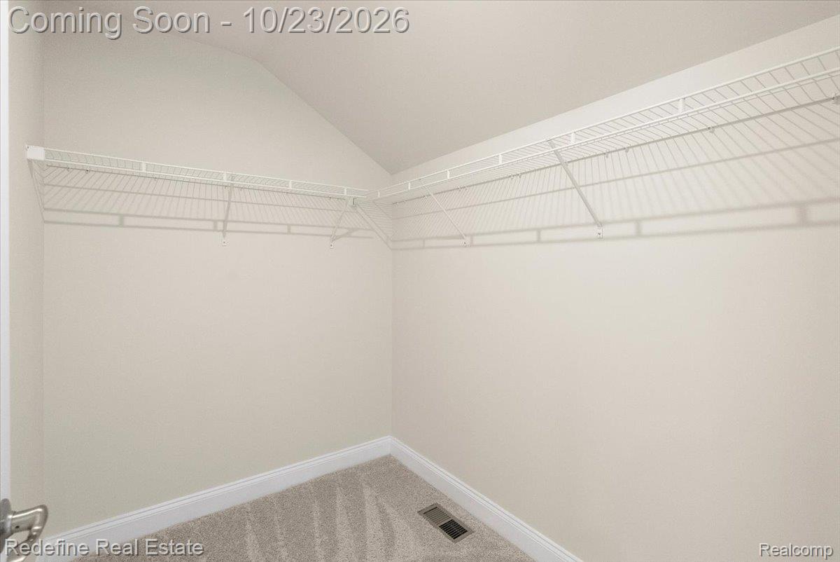 50844 Silverton Dr Property Photo 34
