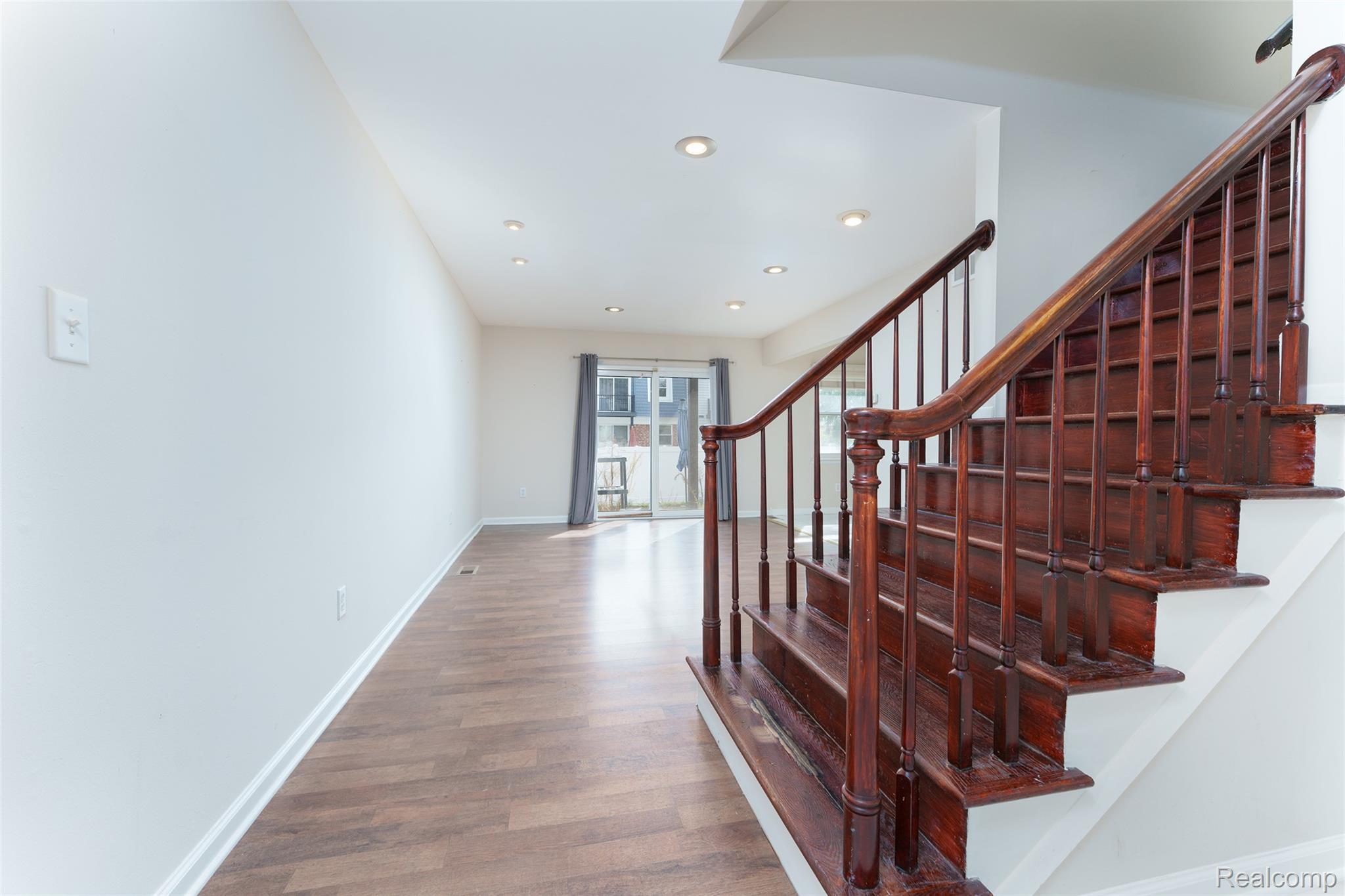24801 Olde Orchard St Property Photo 5