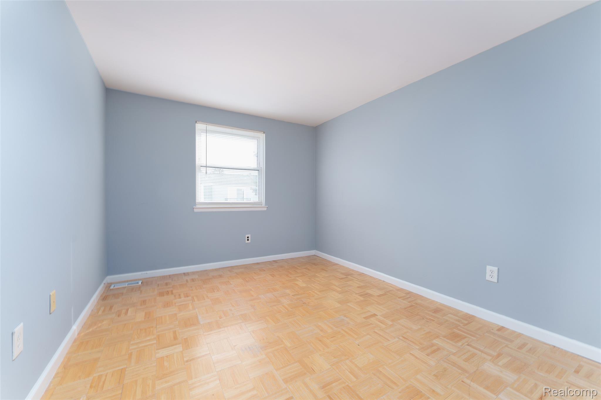 24801 Olde Orchard St Property Photo 14
