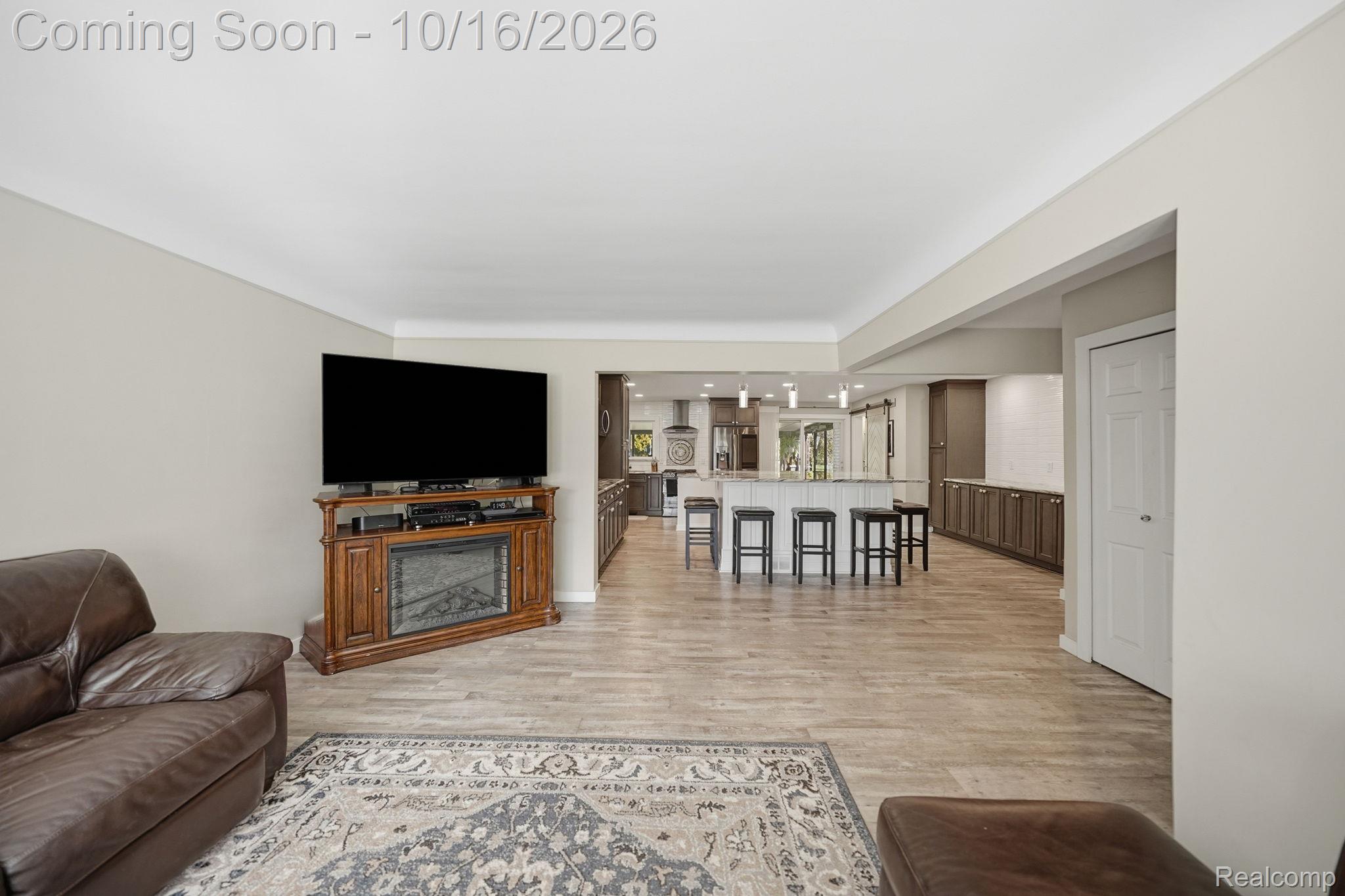 16237 Millar Rd Property Photo 4