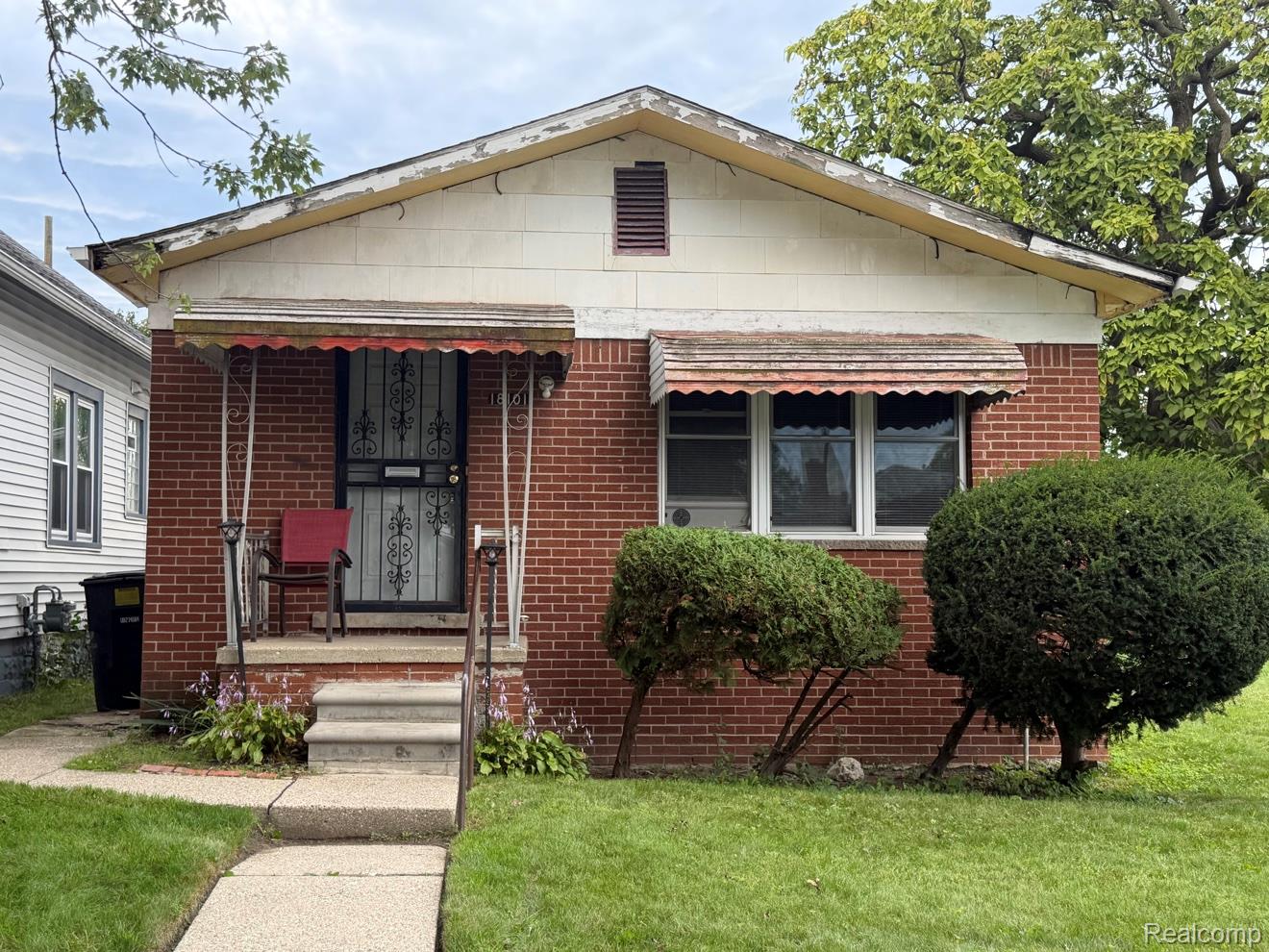 18101 Sunset ST Property Photo 1