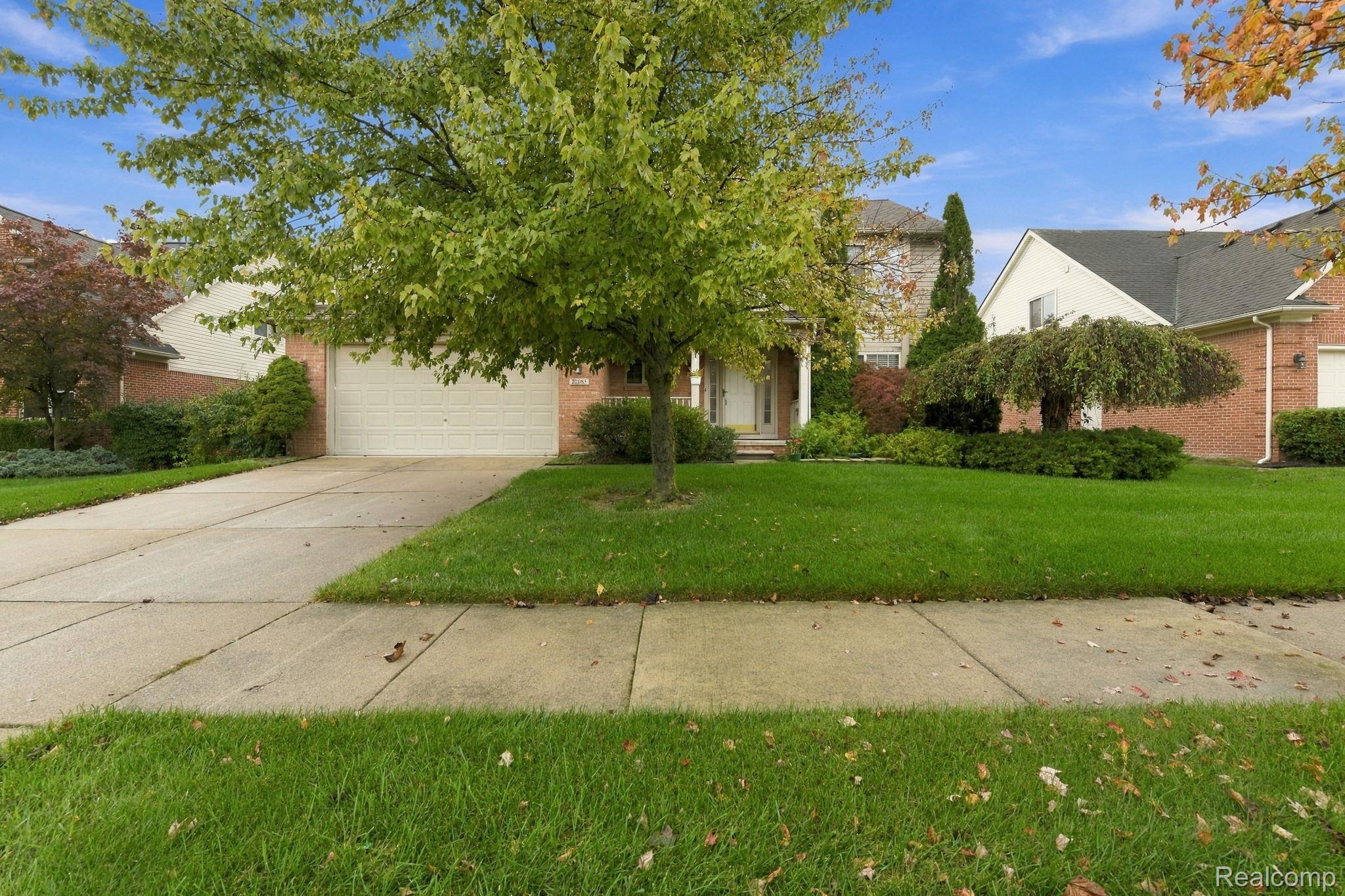 22085 Cherrywood Rd Property Photo 6