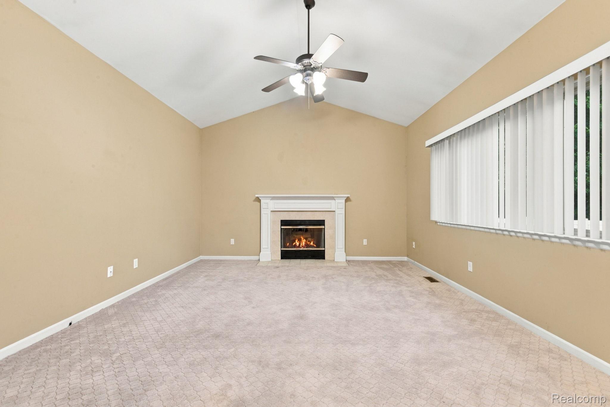 22085 Cherrywood Rd Property Photo 9