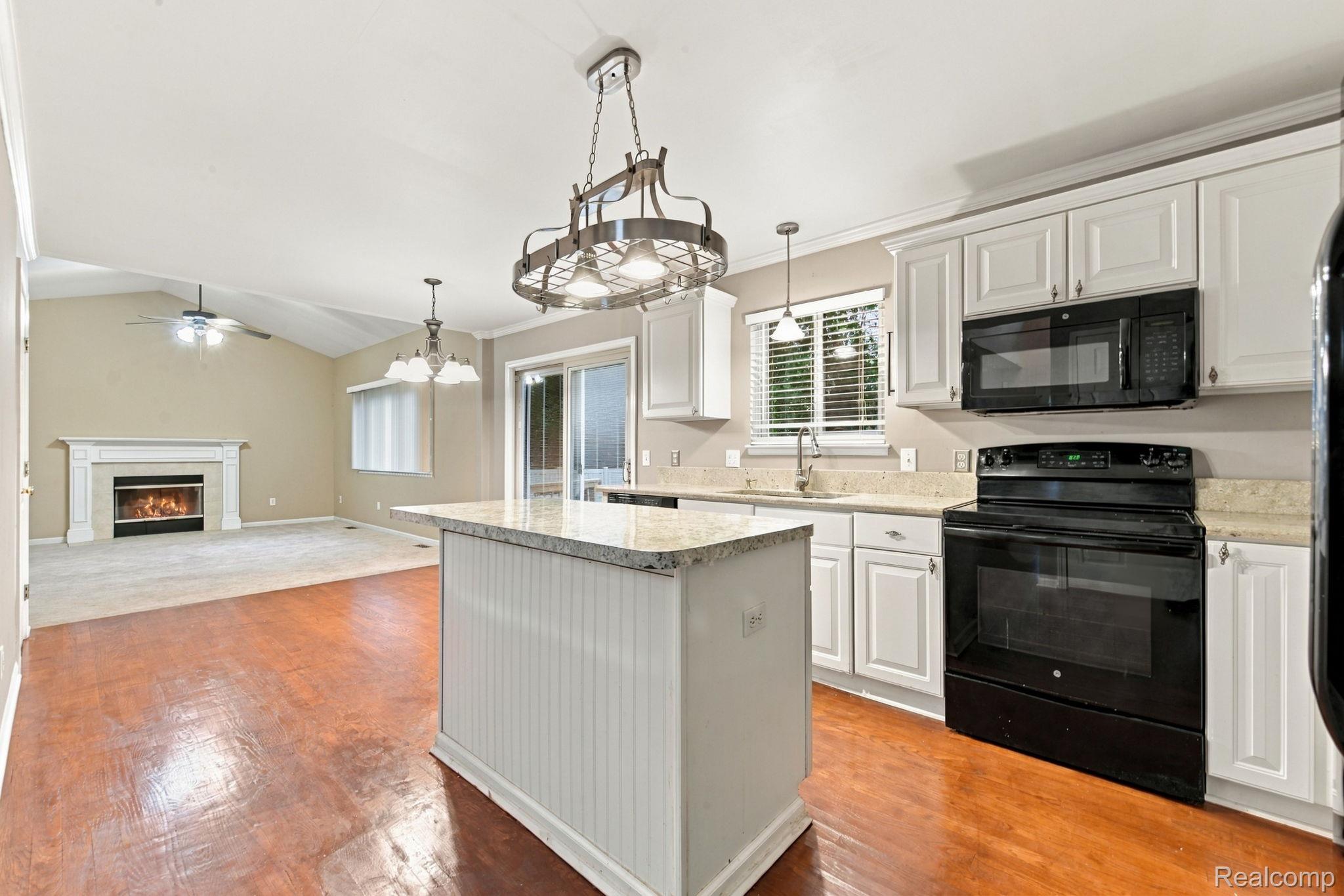 22085 Cherrywood Rd Property Photo 18