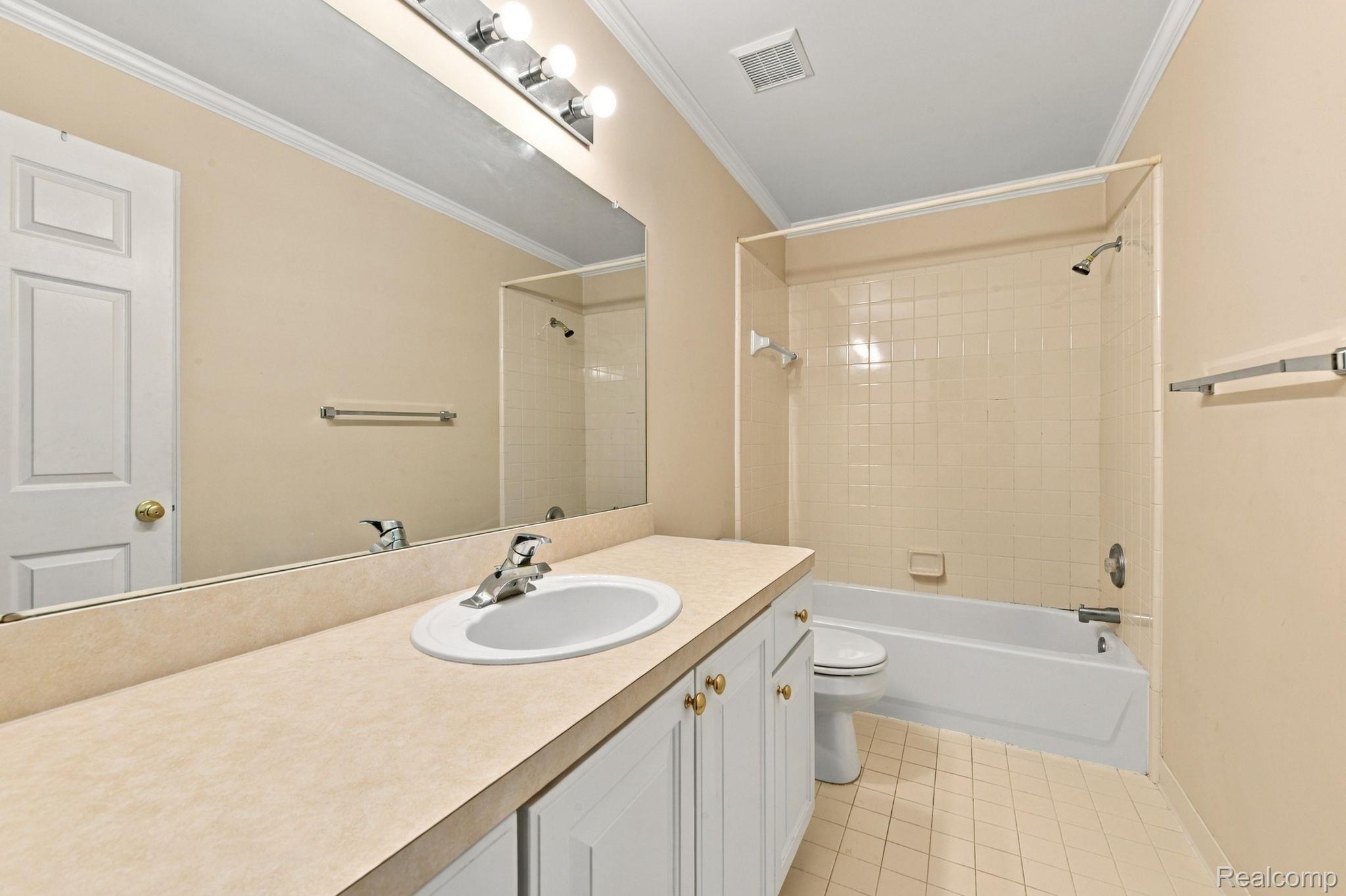 22085 Cherrywood Rd Property Photo 32