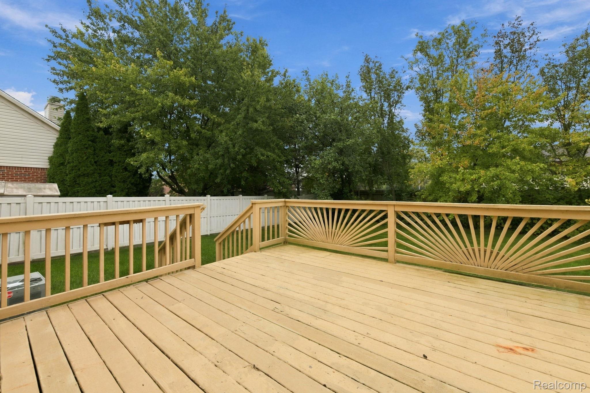 22085 Cherrywood Rd Property Photo 39