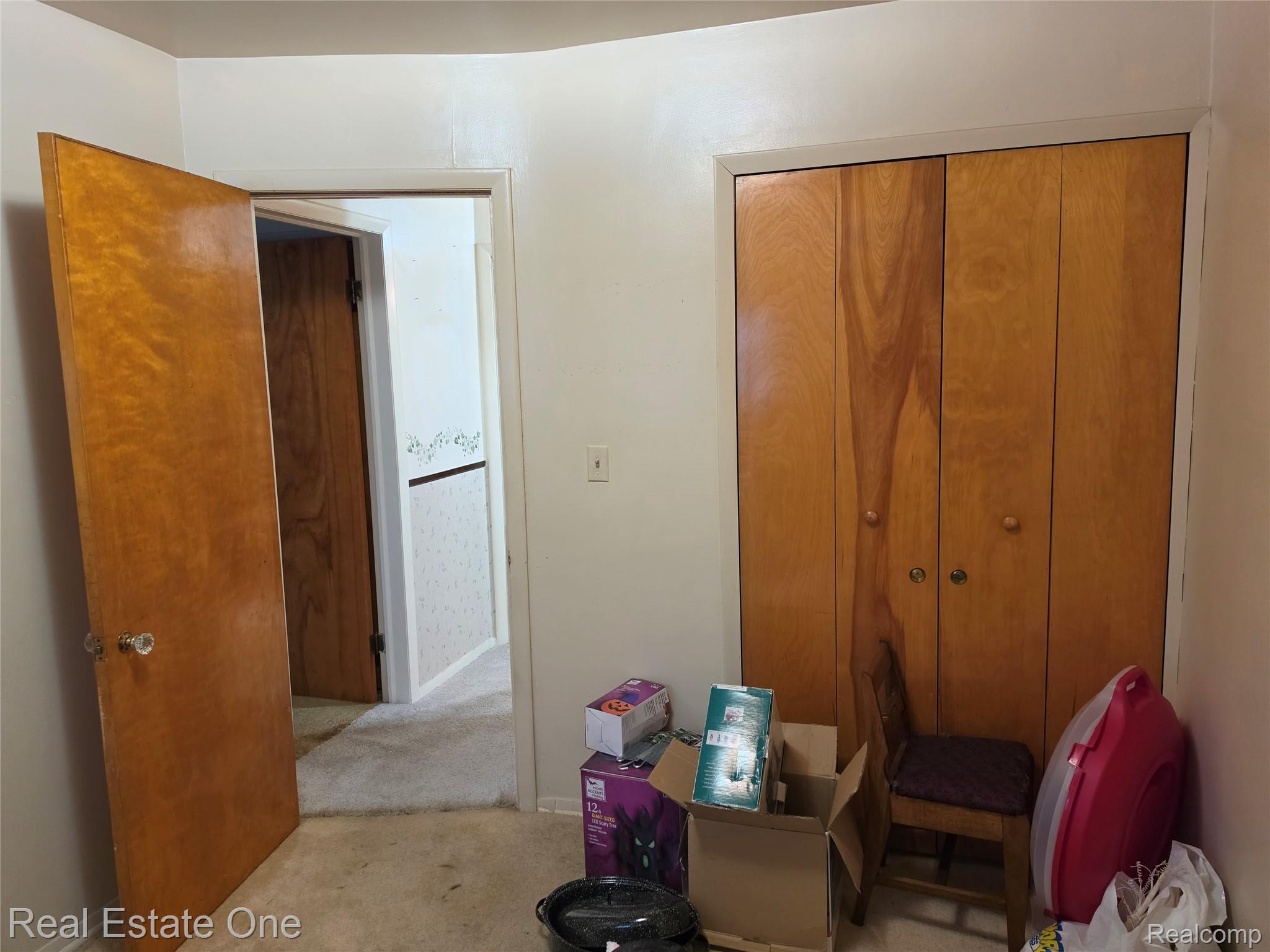 24555 Johnston Ave Property Photo 19