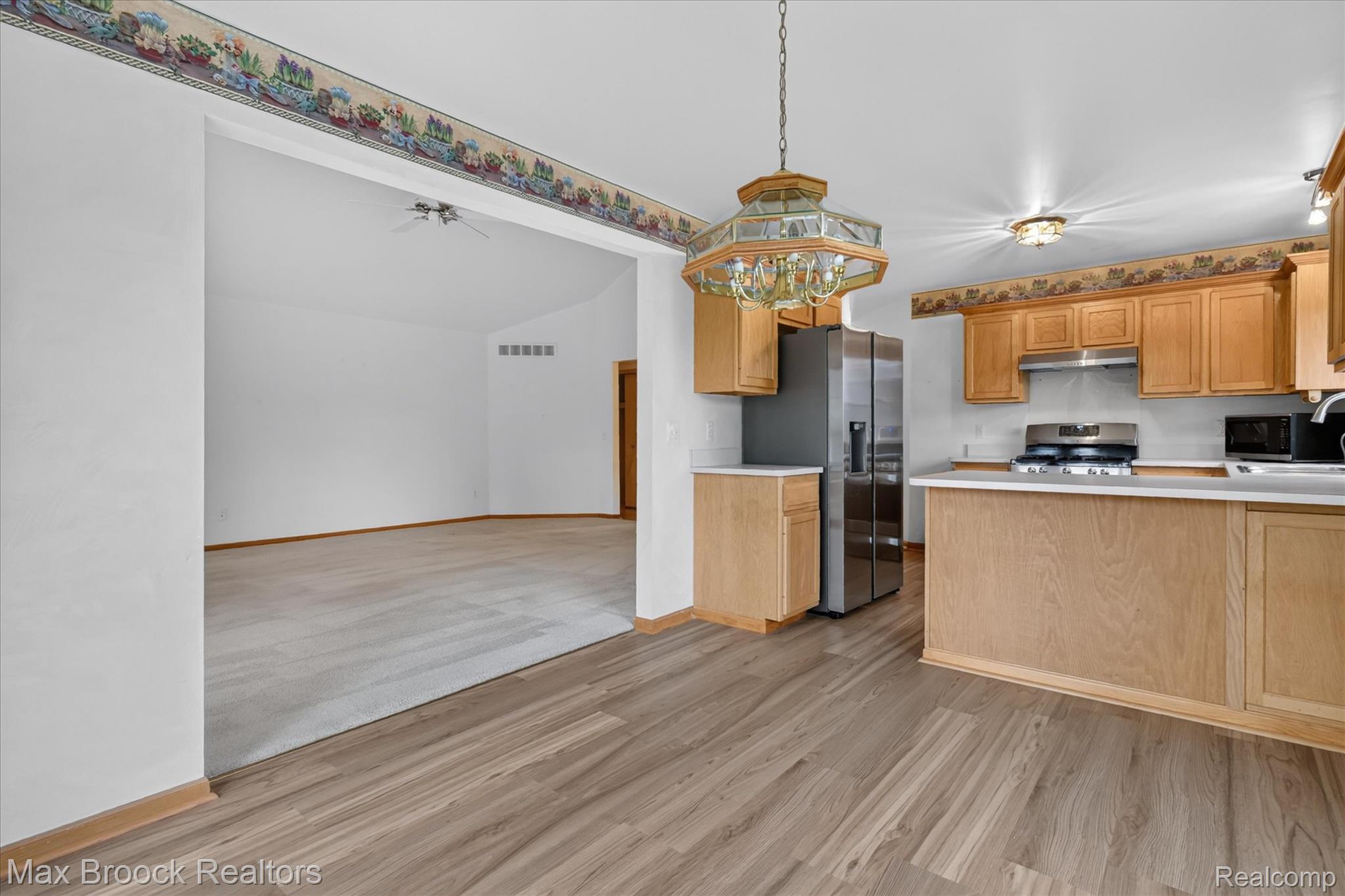 17892 Pointe Ct Property Photo 23