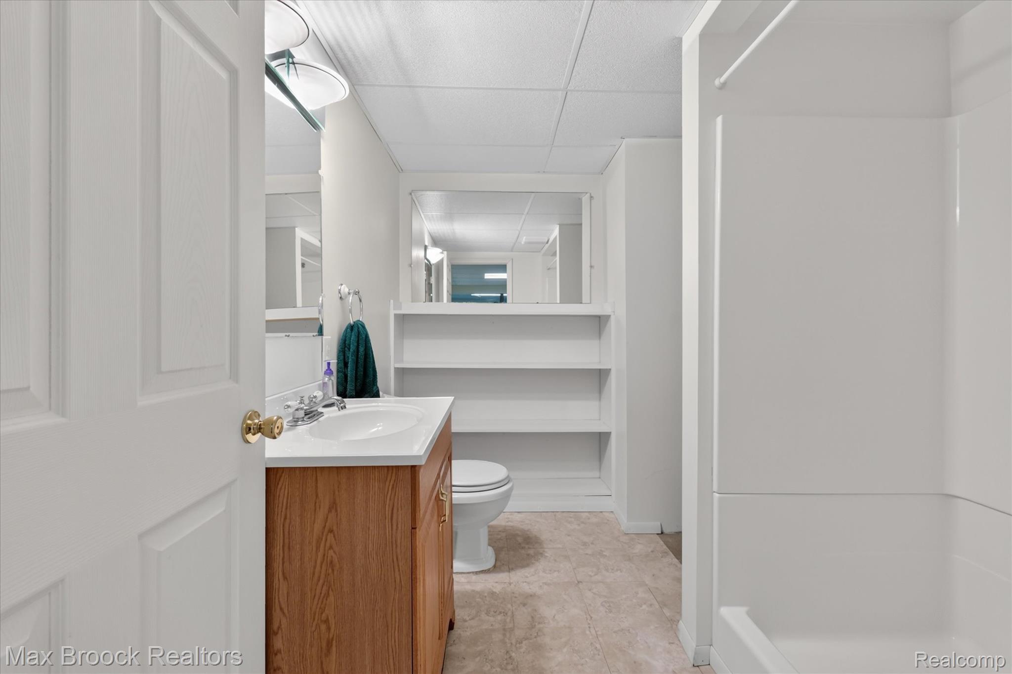 17892 Pointe Ct Property Photo 40