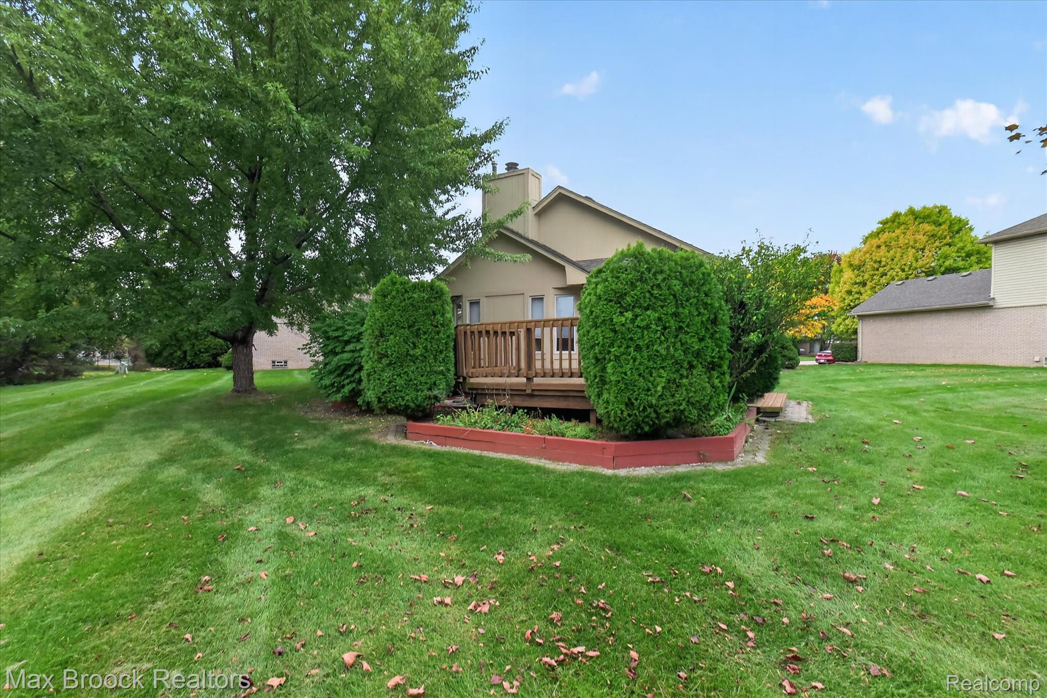17892 Pointe Ct Property Photo 50