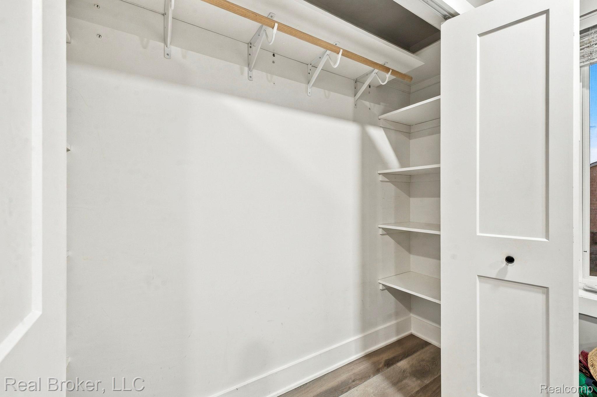 46059 Edgewater Dr Property Photo 30