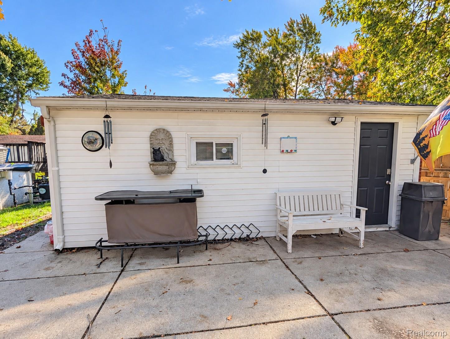 20412 Luna St Property Photo 7