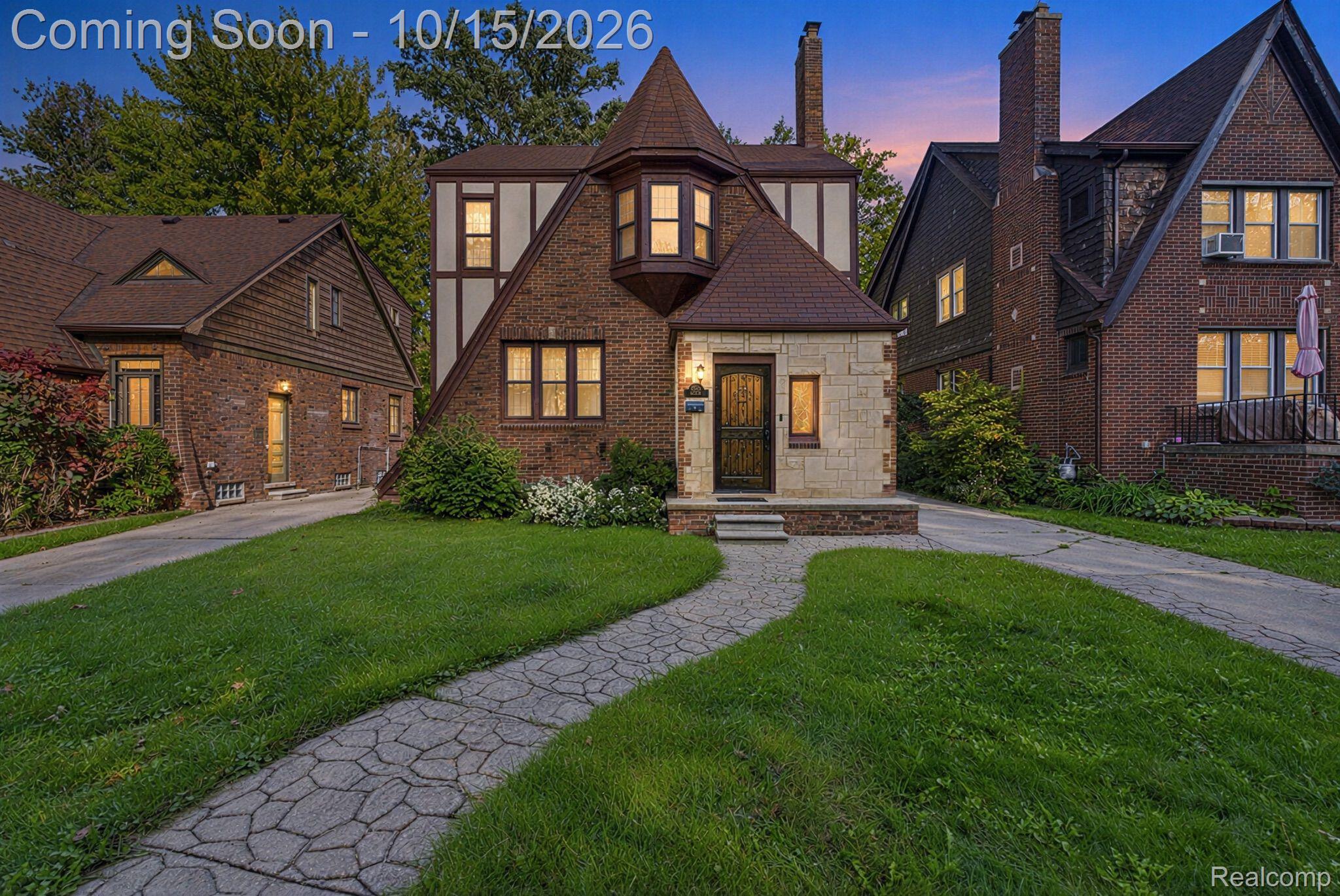 5750 Yorkshire Rd Property Photo 1