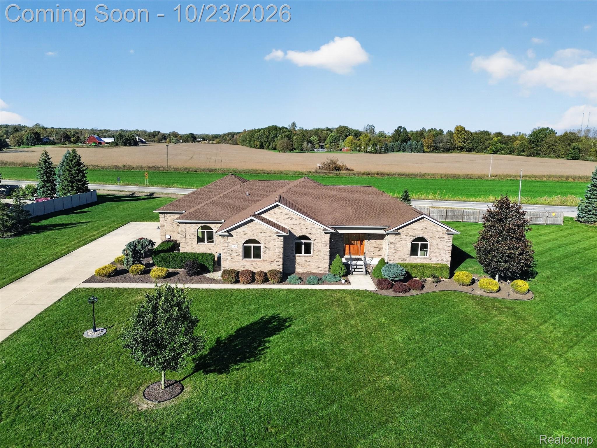 37850 Cottonwood Ct Property Photo 1
