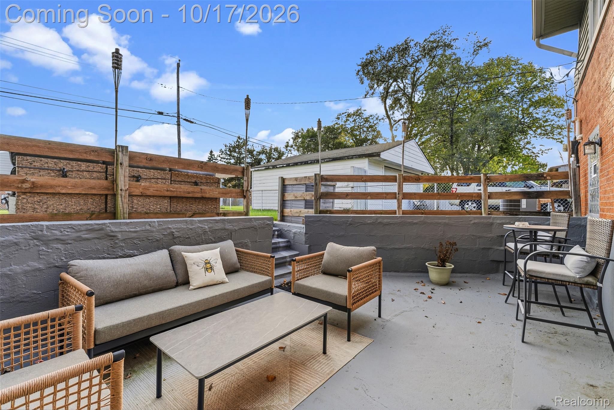11840 Chattman Dr Property Photo 34