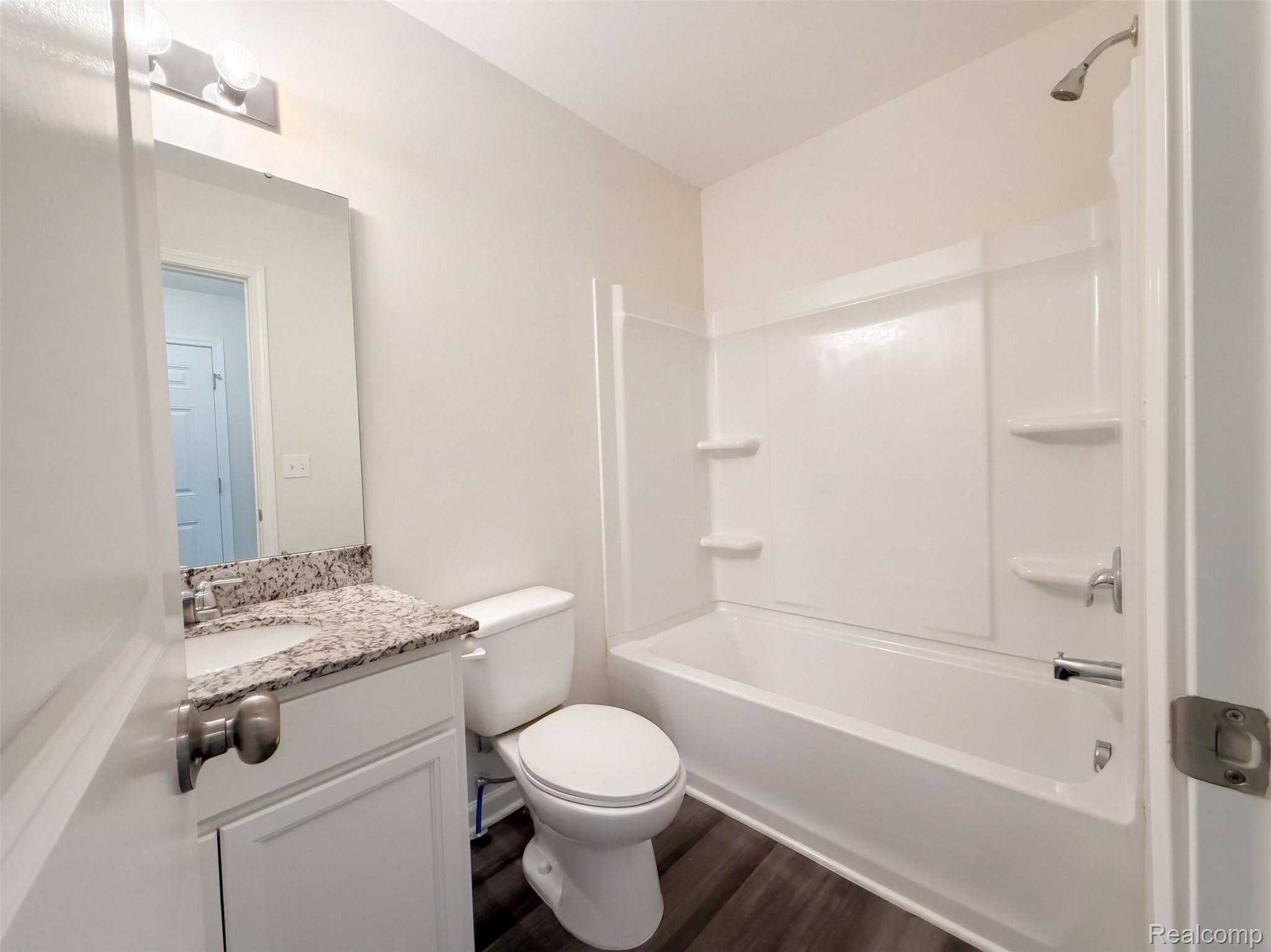 10103 Lakeview Dr Property Photo 13