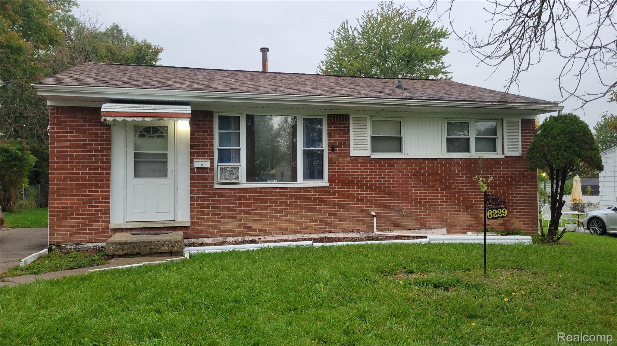 6229 Otoole LN Property Photo 1