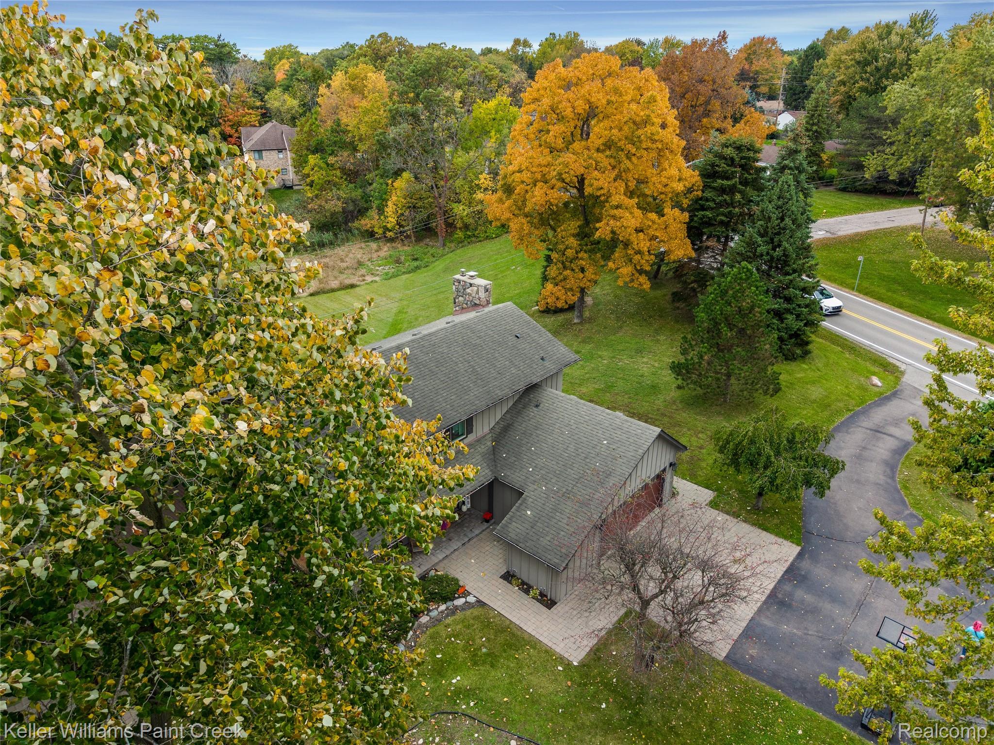 21140 Harrington St Property Photo 5