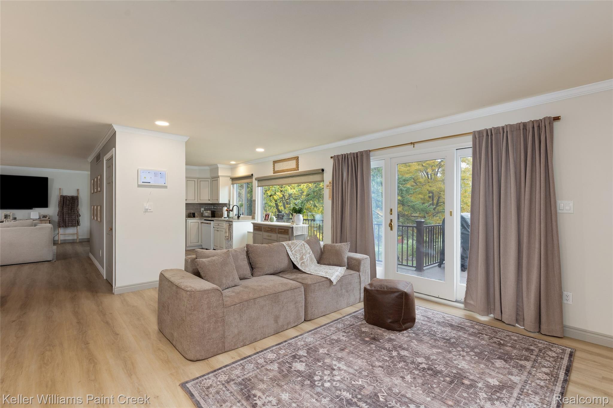 21140 Harrington St Property Photo 24