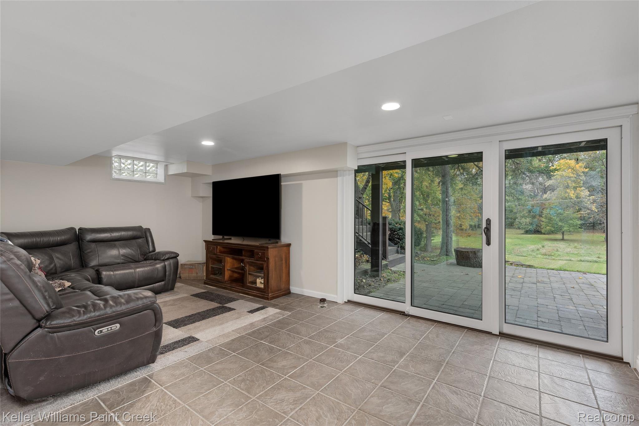 21140 Harrington St Property Photo 41
