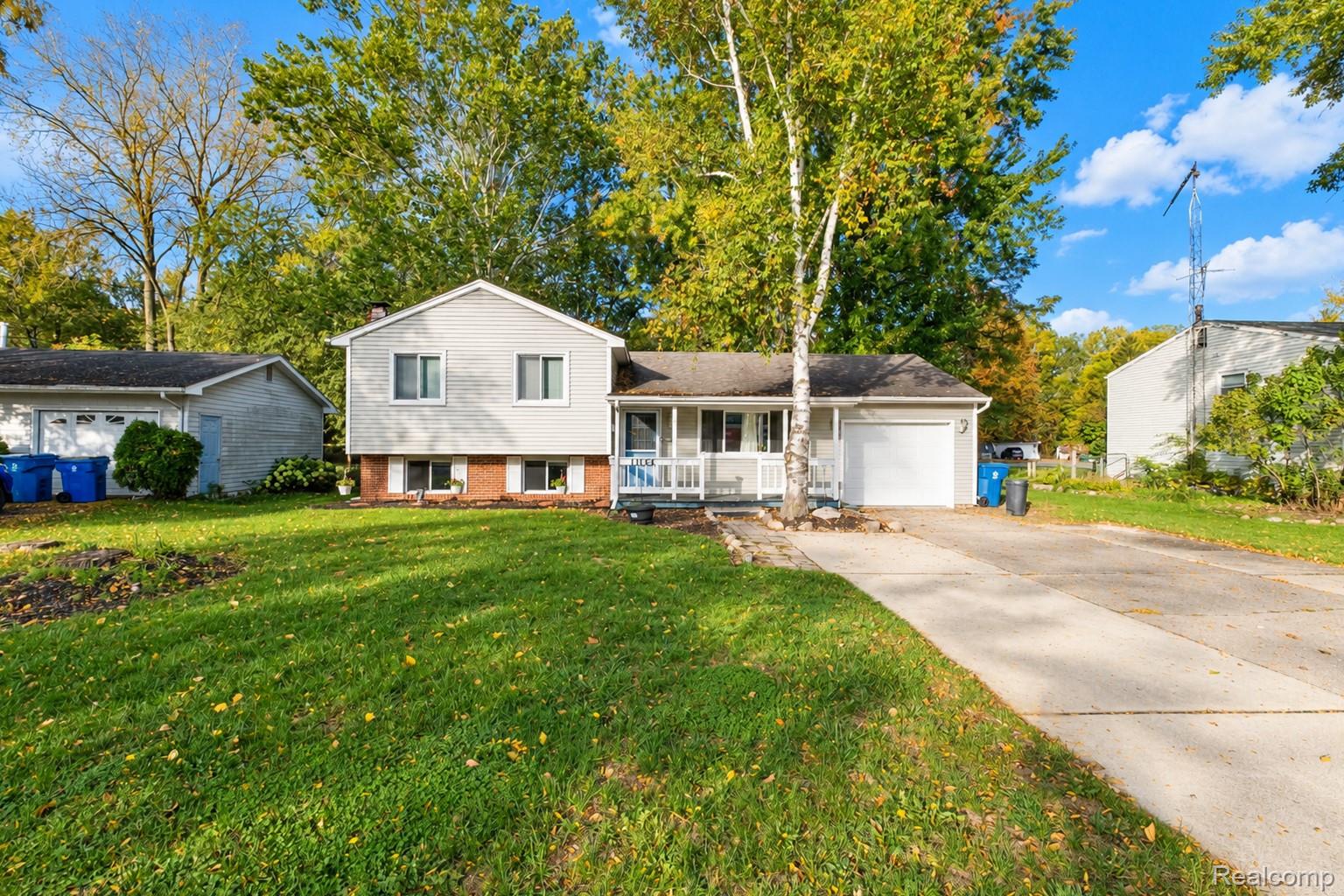 11156 Fuller St Property Photo 2