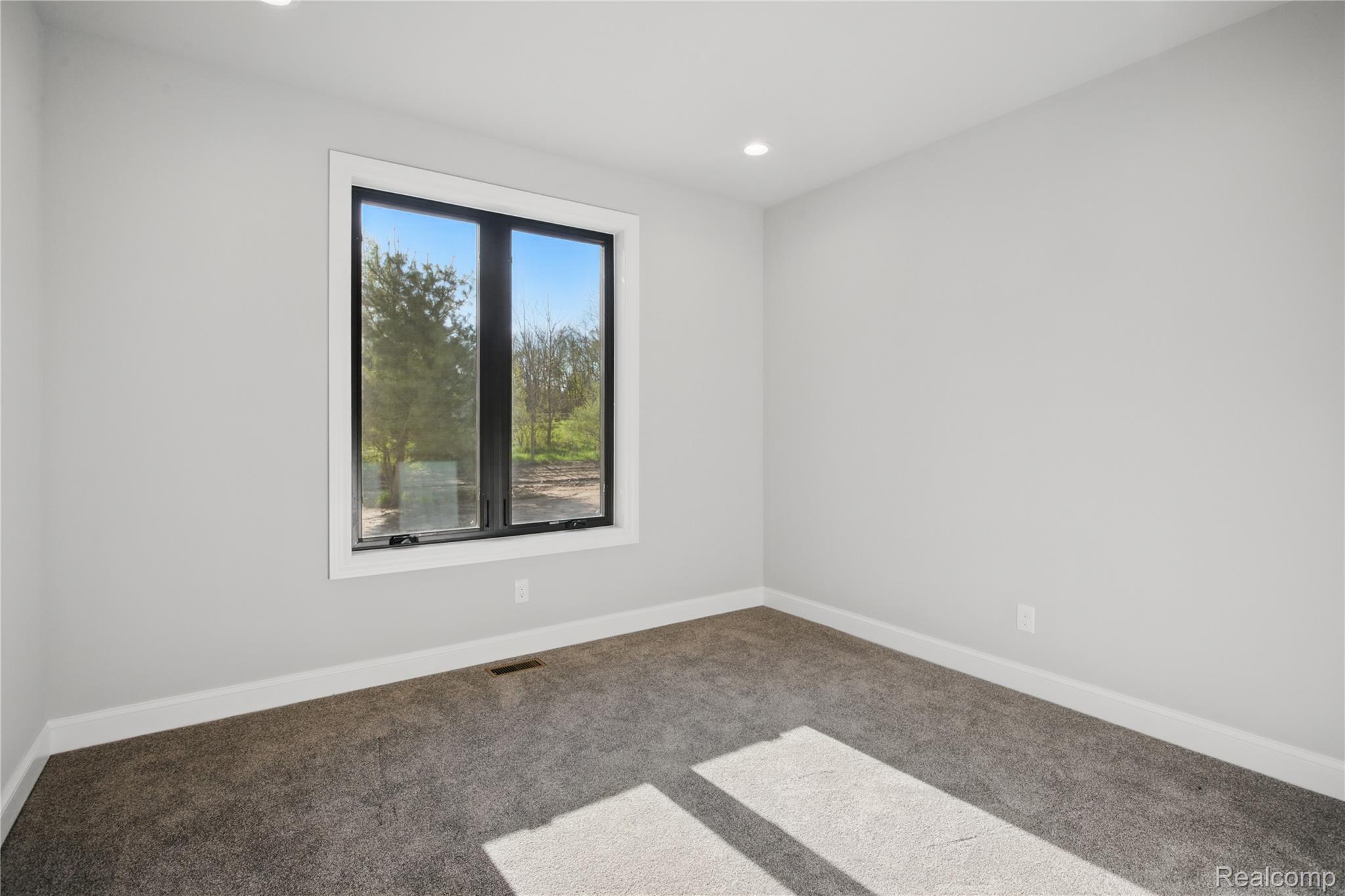 Parcel 2 Sycamore St Property Photo 32